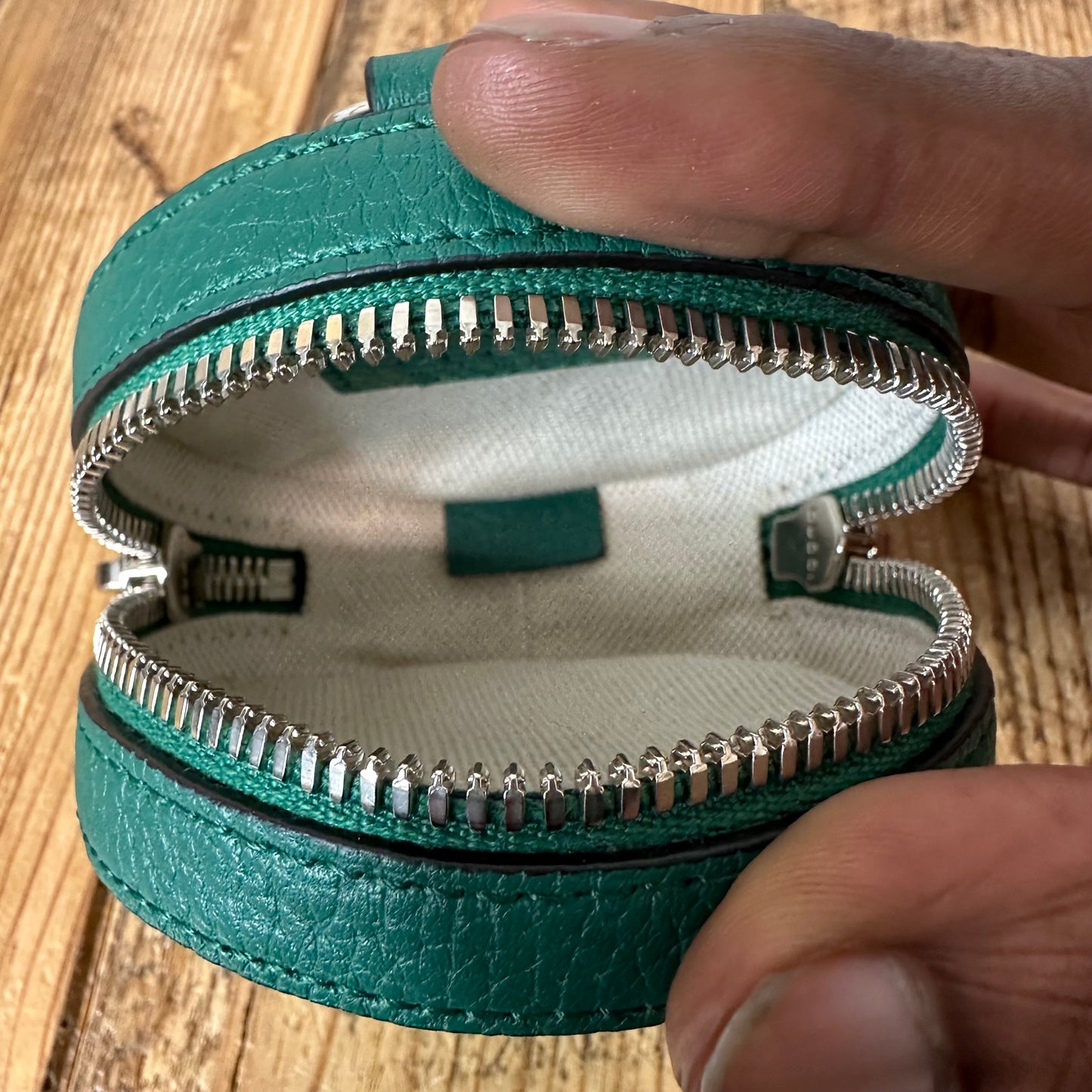Gucci Green GG Monogram Leather Coin Pouch W/ Box