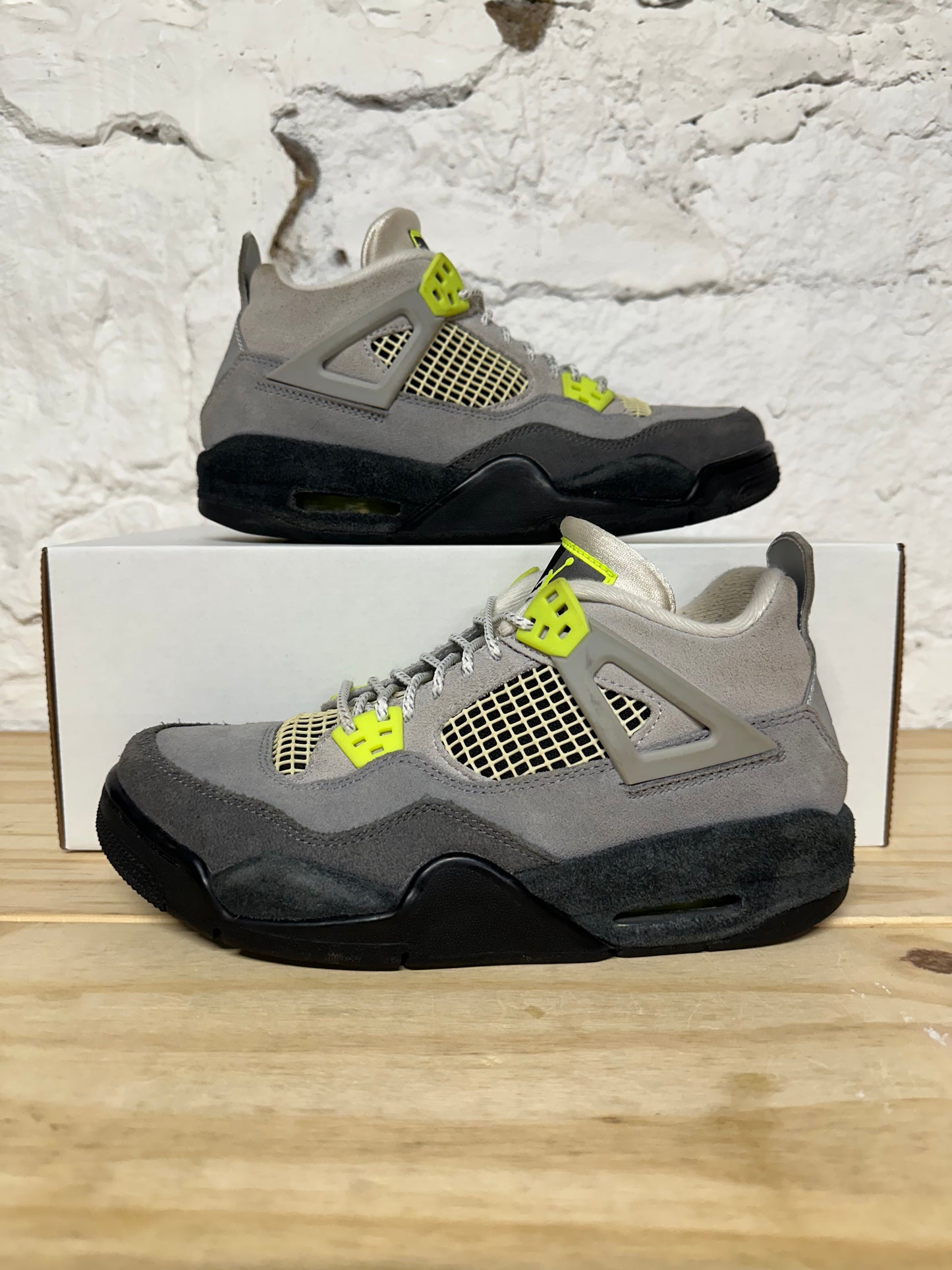 Air Jordan 4 95 Neon Sz 7Y