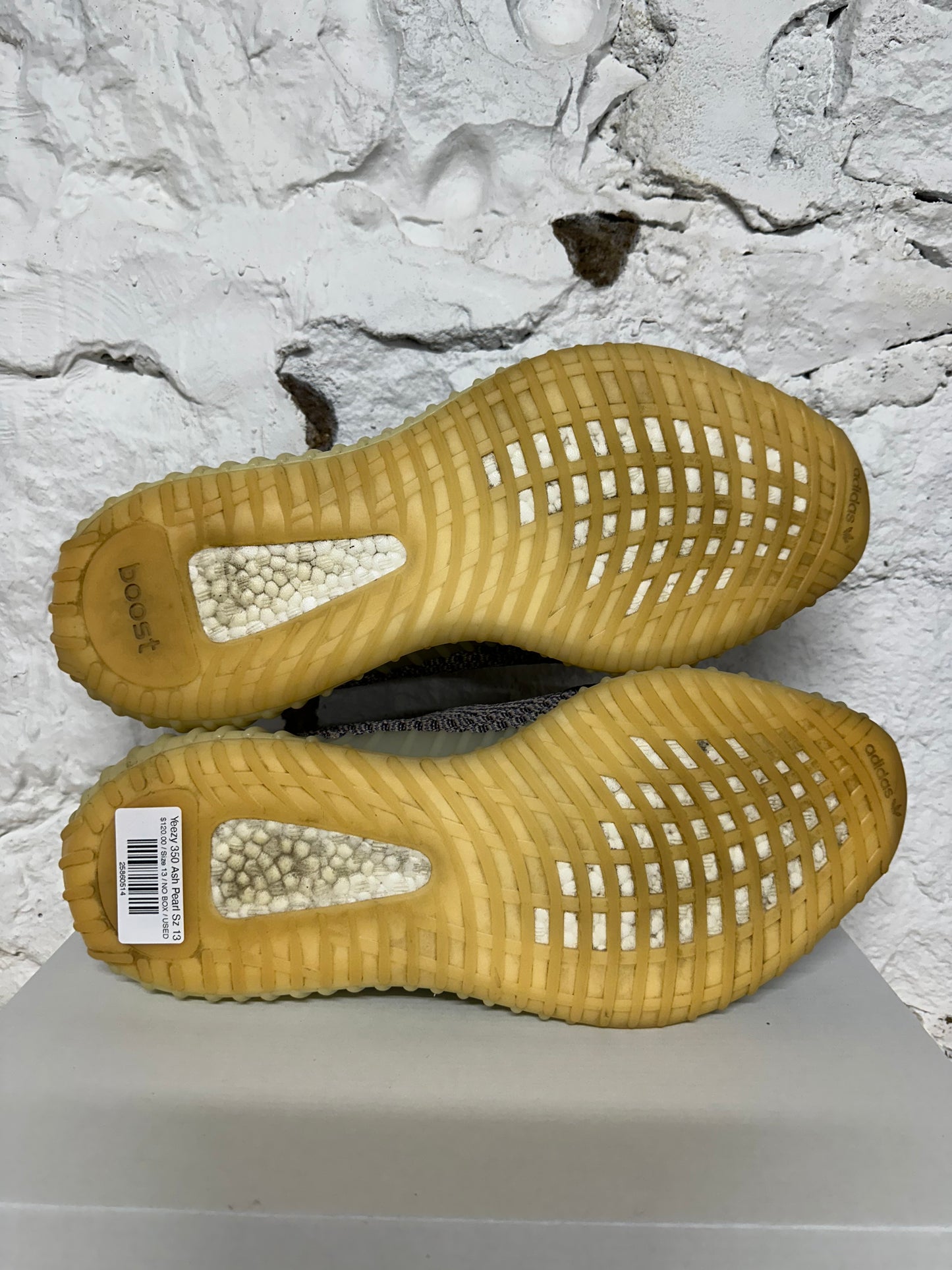 Yeezy 350 V2 Ash Pearl Sz 13