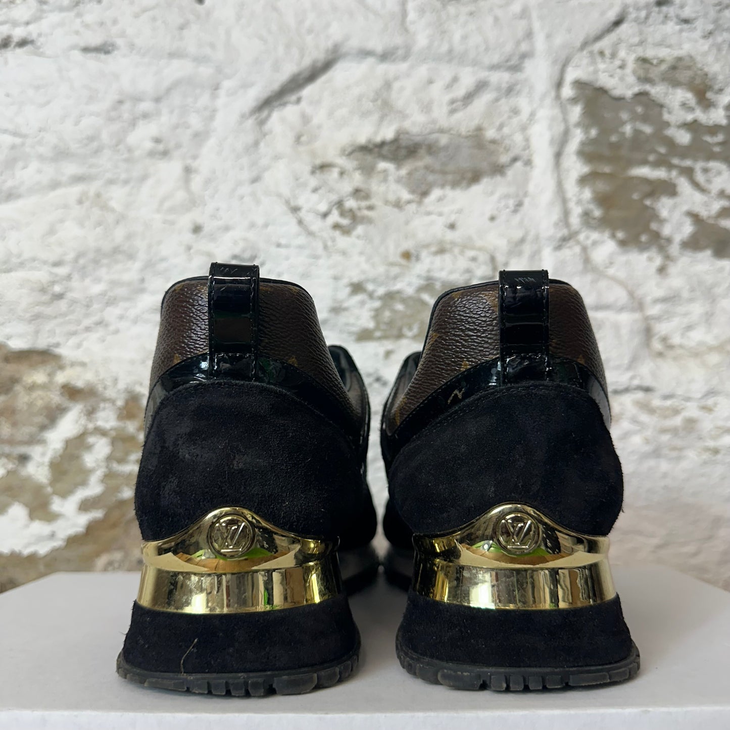 Louis Vuitton Black Brown Monogram Runaway Sneaker Sz 6 (38) No Box