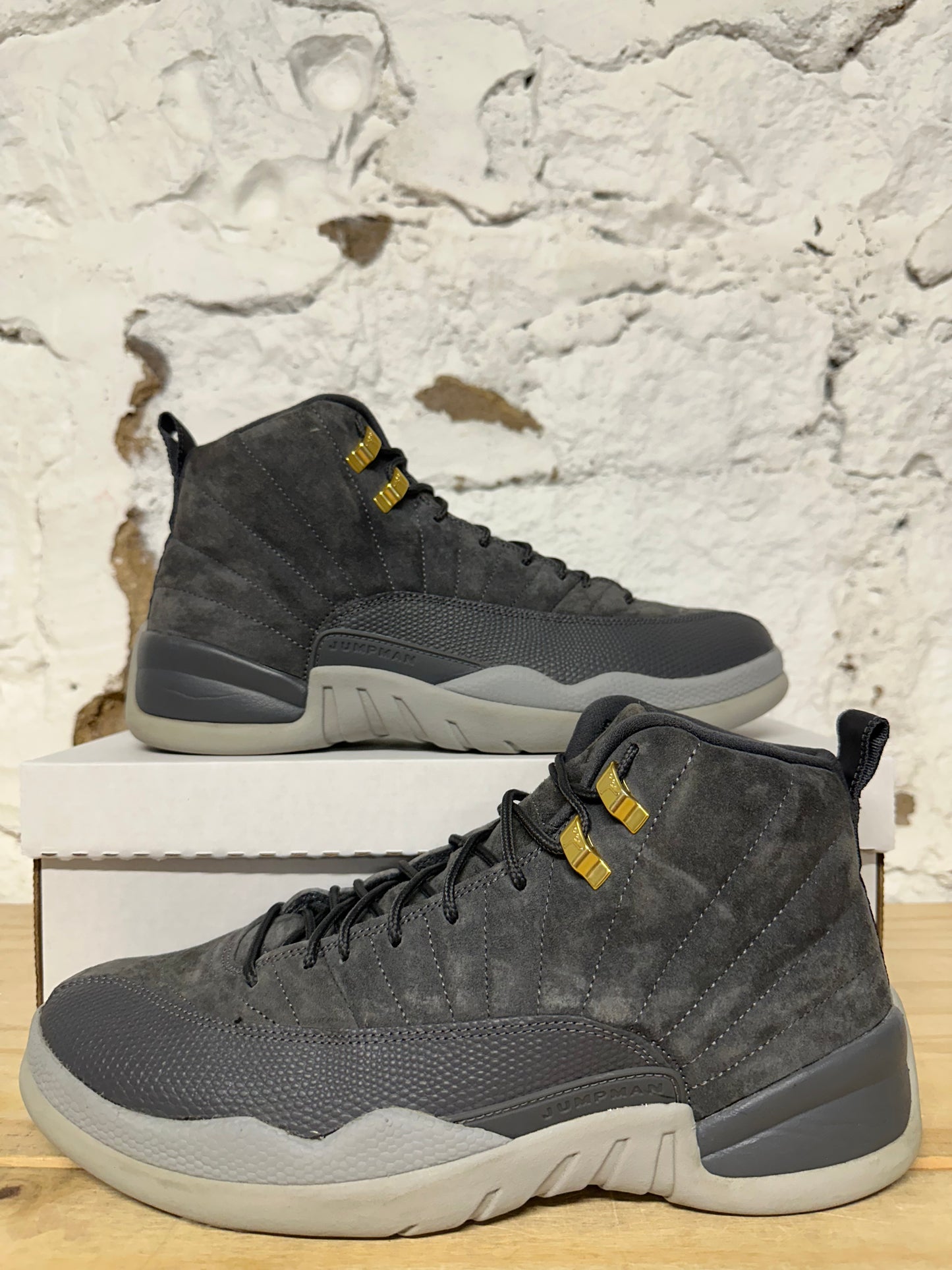 Air Jordan 12 Dark Grey Sz 10.5