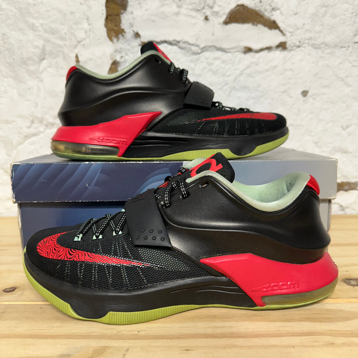 Nike KD 7 Good Apples Sz 8.5