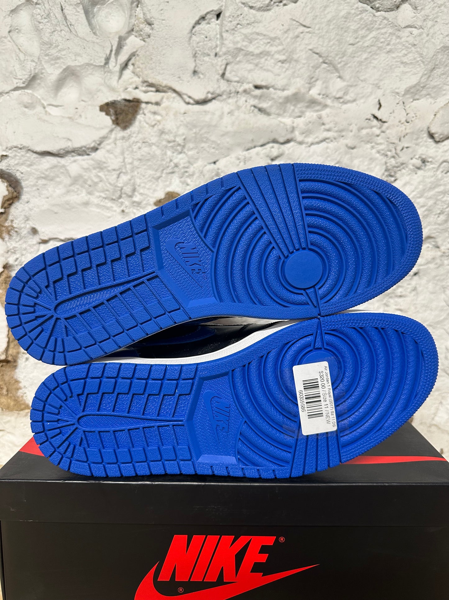 Air Jordan 1 High Royal (2017) Sz 11 DS