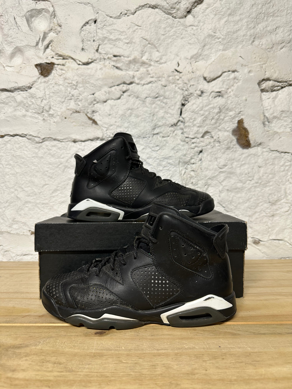Air Jordan 6 Black Cat Sz 6.5Y