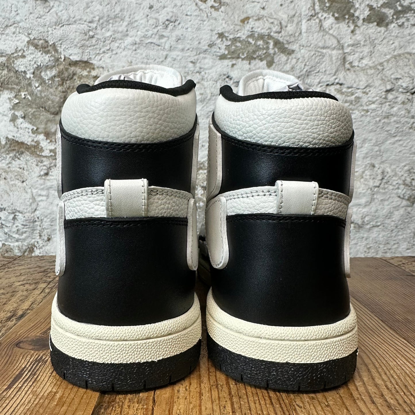 Amiri High White Skeleton Black White Sneaker Sz 8 (41) DS