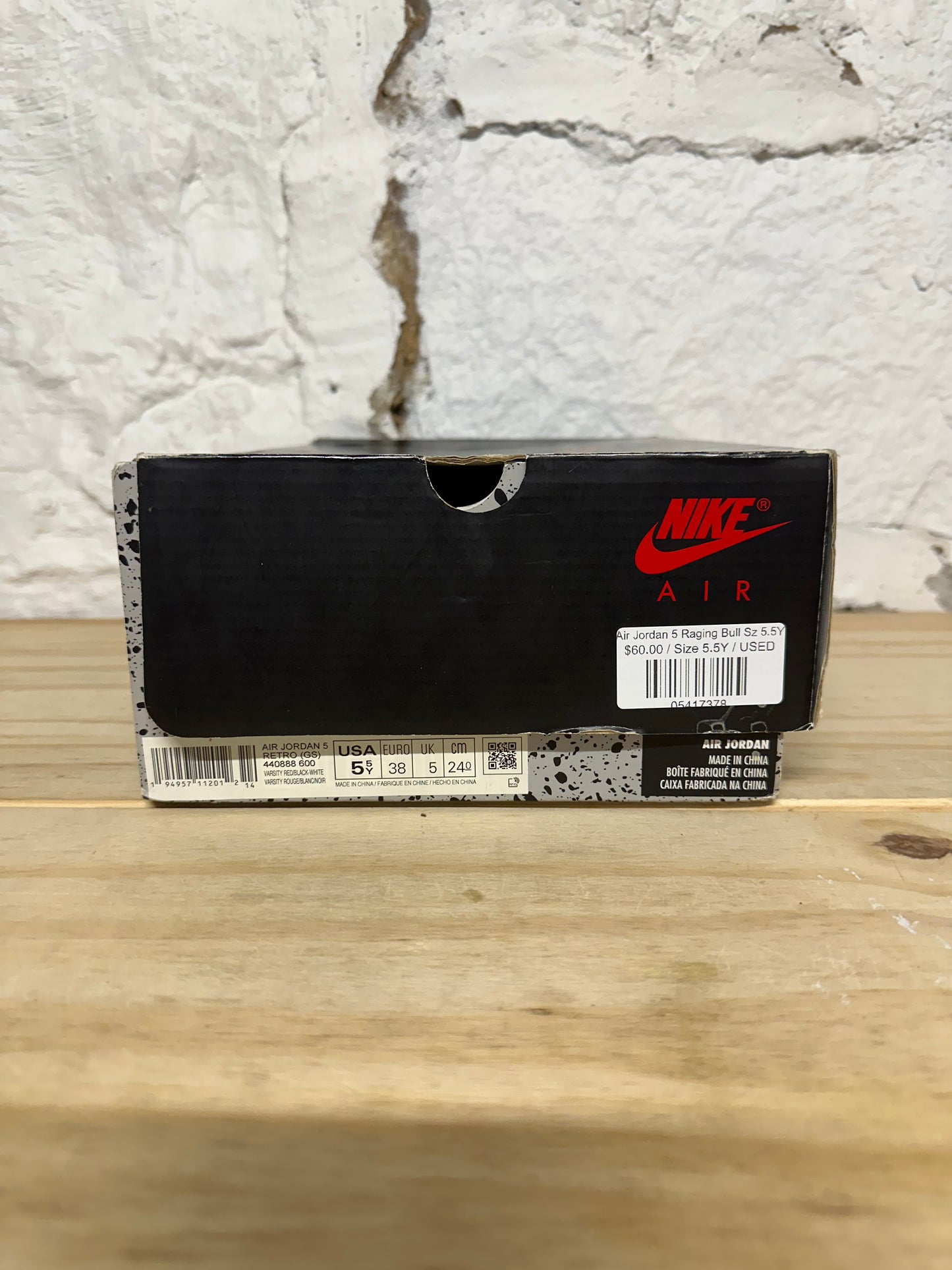 Air Jordan 5 Raging Bull Sz 5.5Y