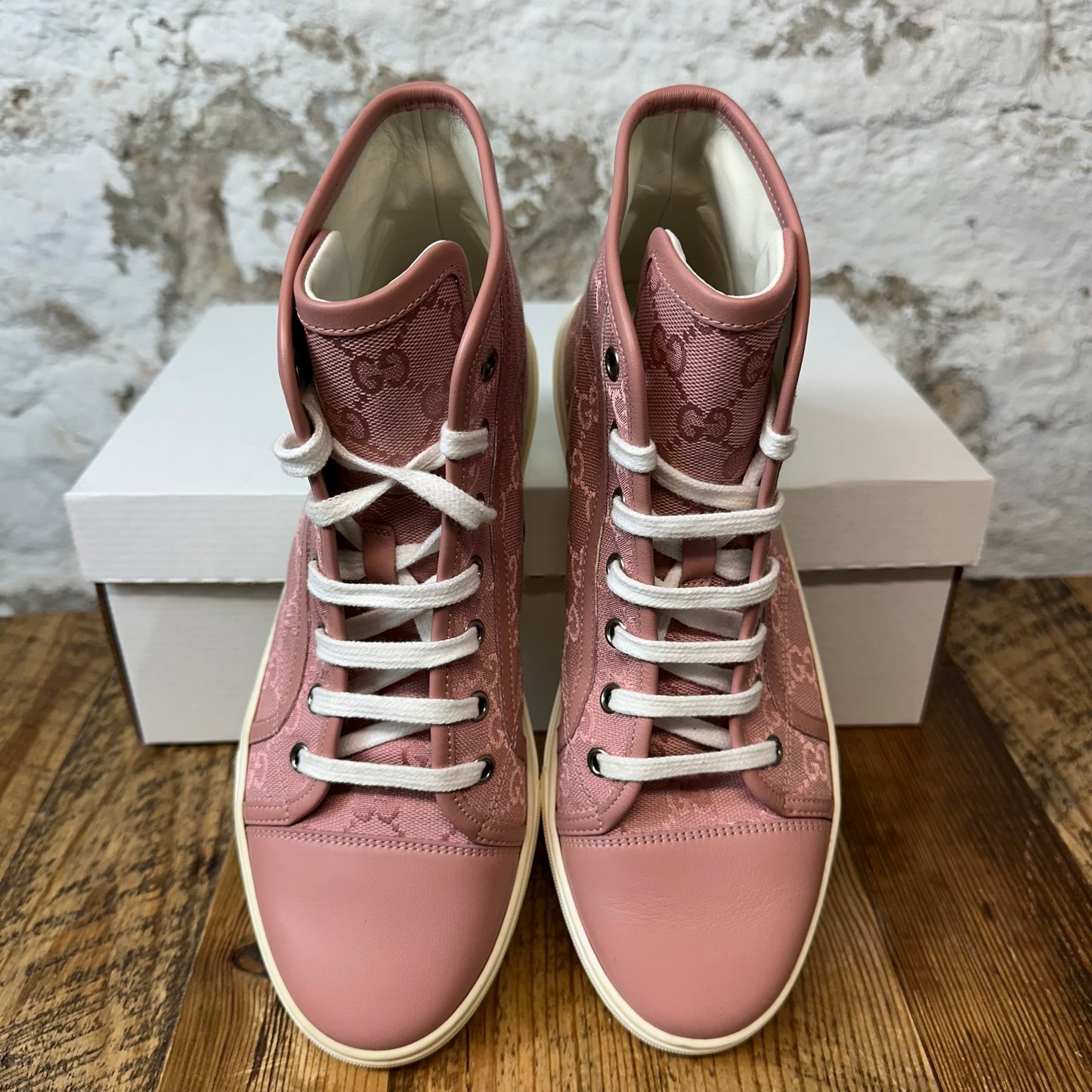 Gucci Pink Monogram High Top Sneaker Sz 6 (38.5) No Box