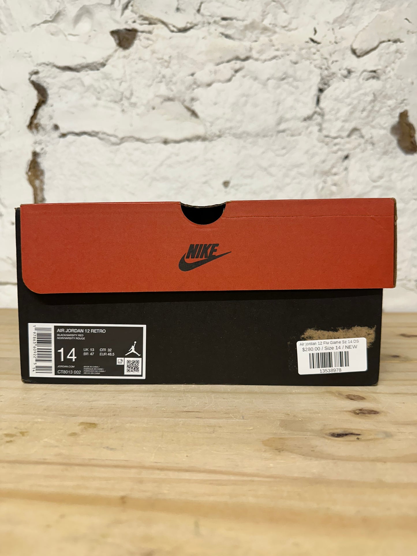 Air jordan 12 Flu Game Sz 14 DS