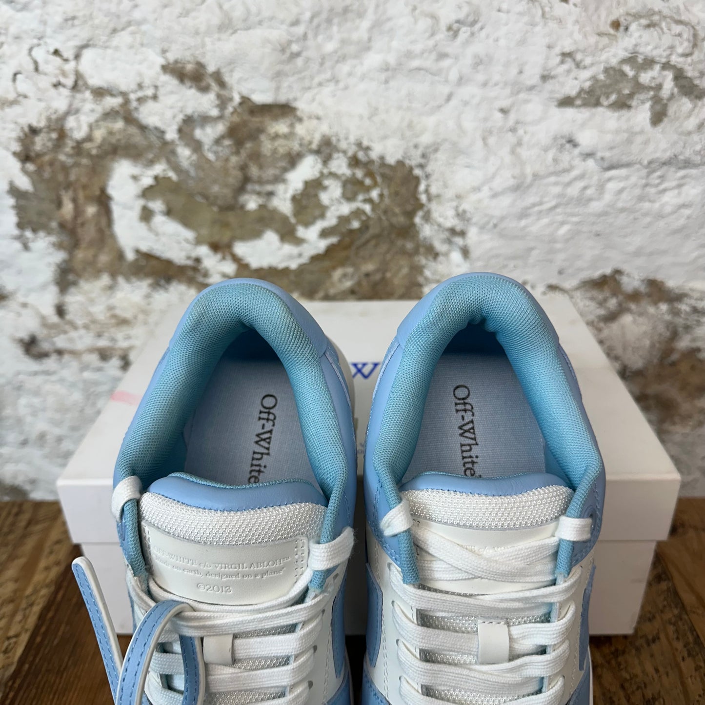 Off-White Out Of Office Ice Blue White Sneaker Sz 7 (40) DS