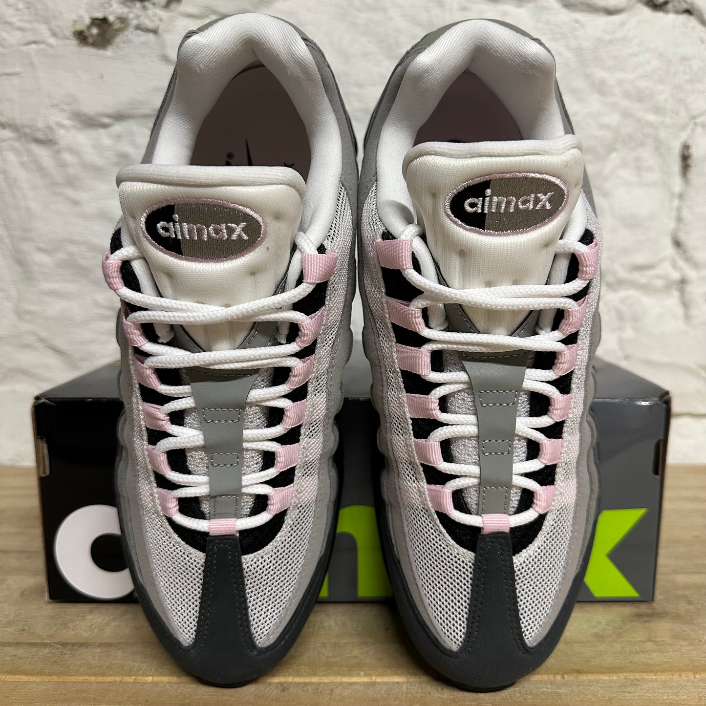 Nike Air Max 95 Big Bubble Pink Foam Sz 8 (9.5W) DS