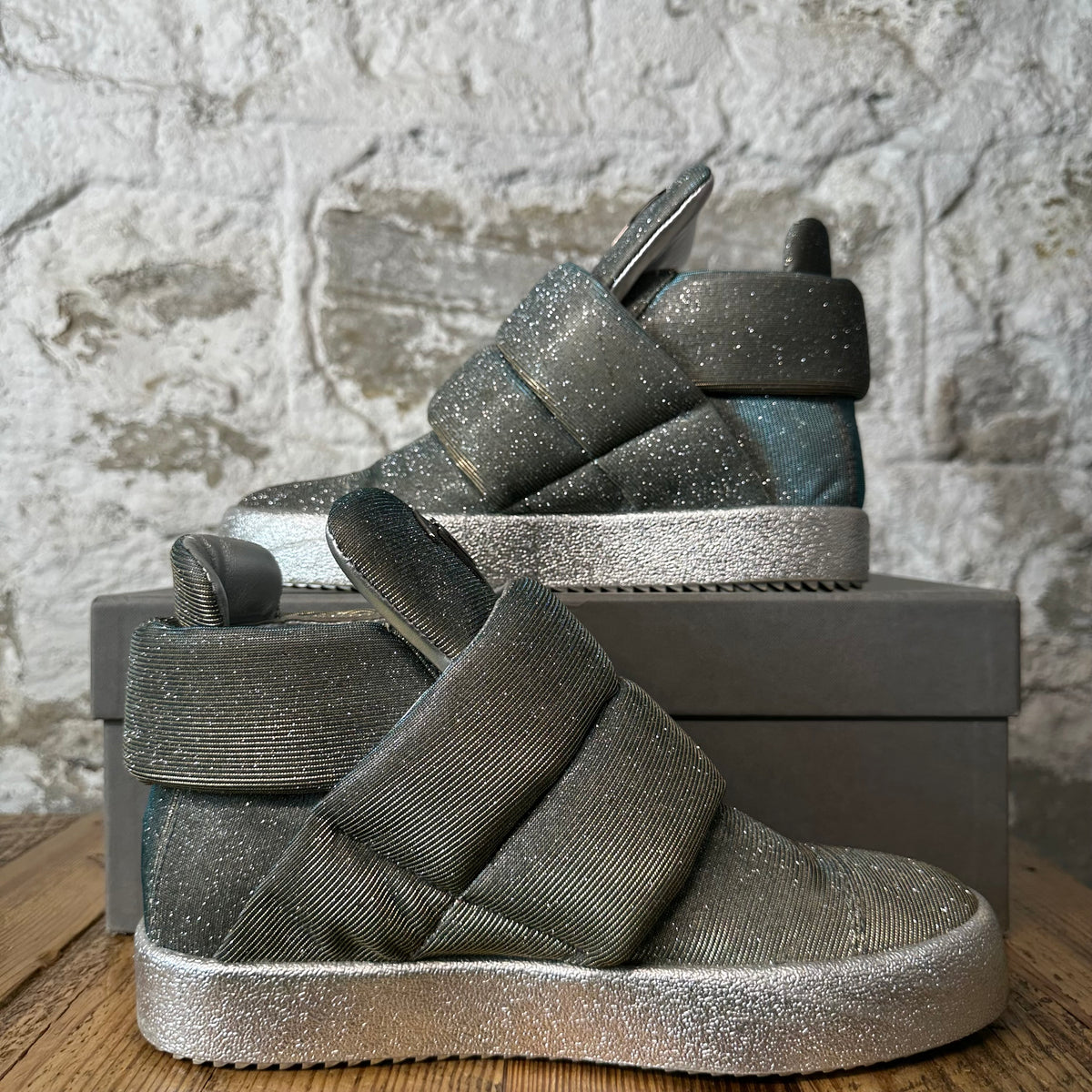 Giuseppe Zanotti High Kid Cudi Glitter Puffy Strap Sneaker Sz 8 (41)