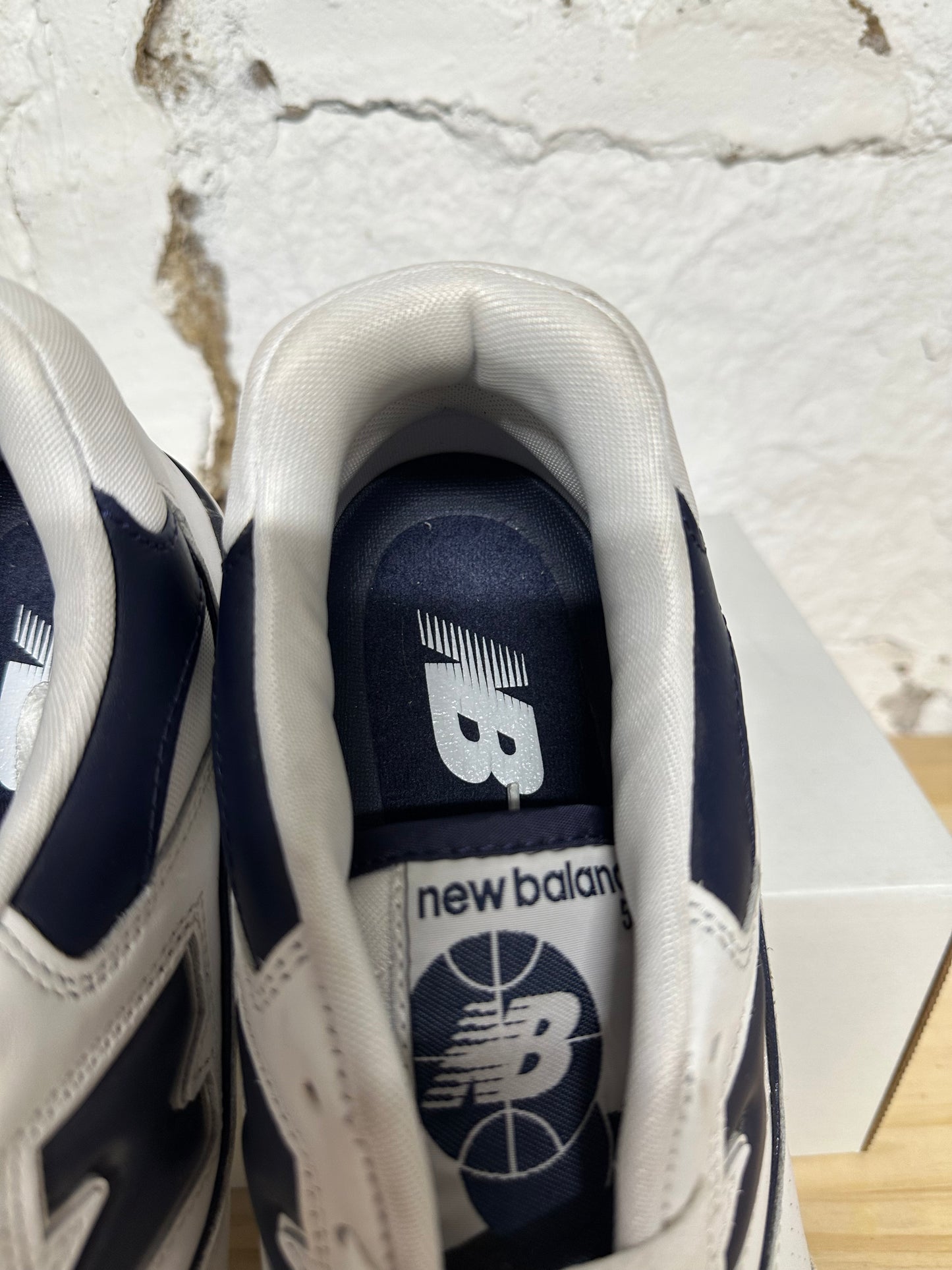 New Balance 550 White Navy Sz 14