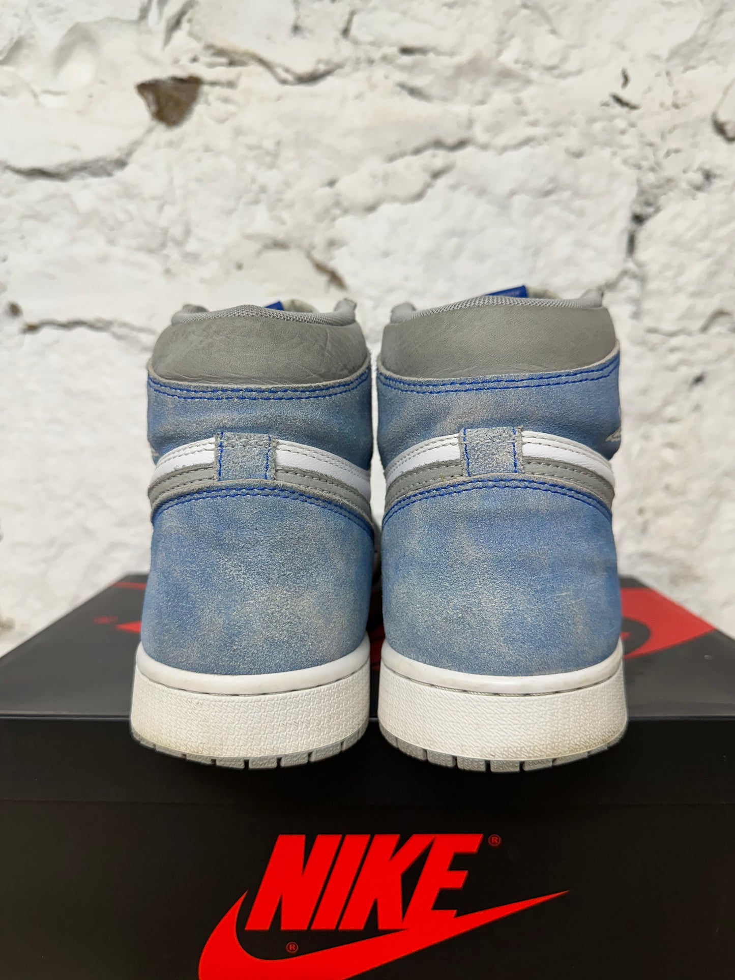 Air Jordan 1 High Hyper Royal Smoke Grey Sz 10.5