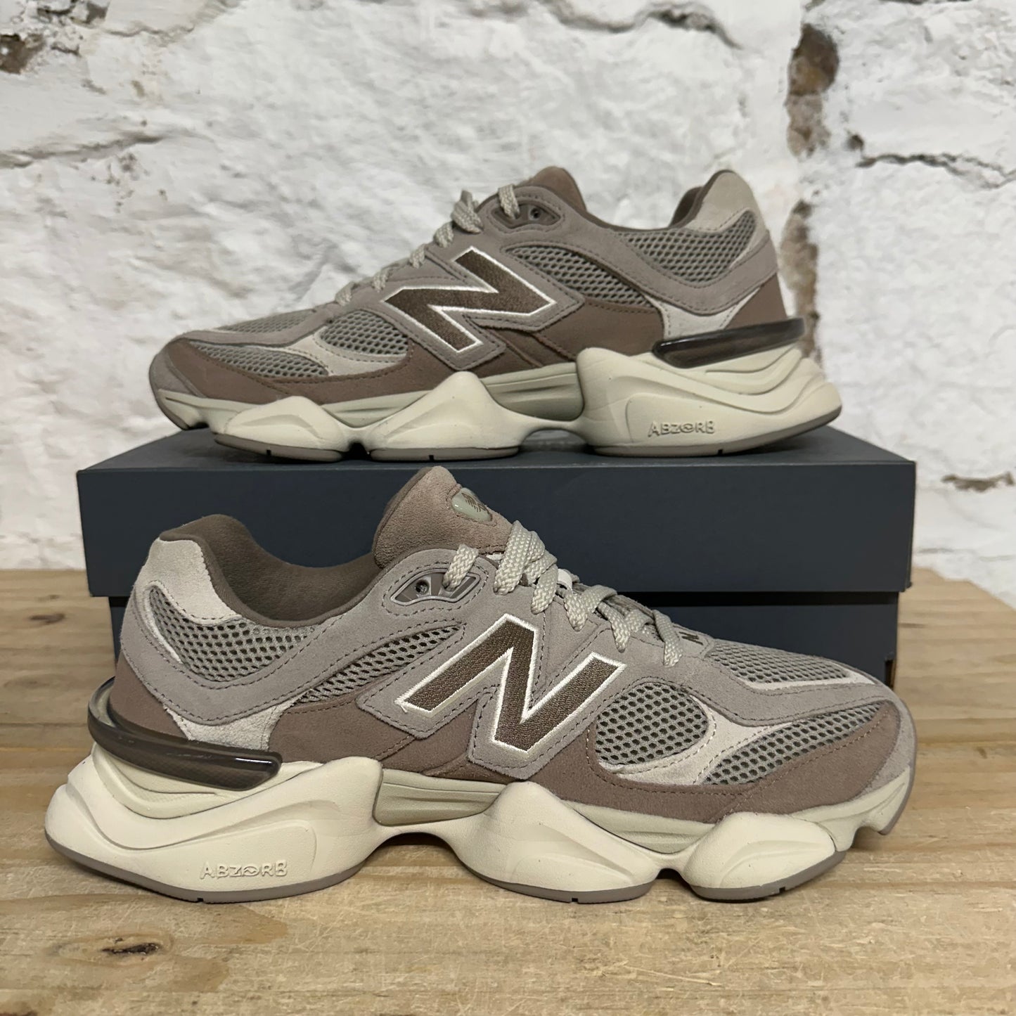 New Balance 9060 Arid Stone Mushroom Sz 9.5