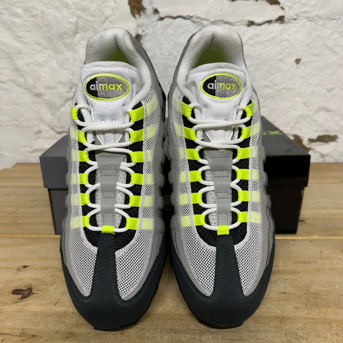 Nike Air Max 95 OG Big Bubble Neon Sz 10.5