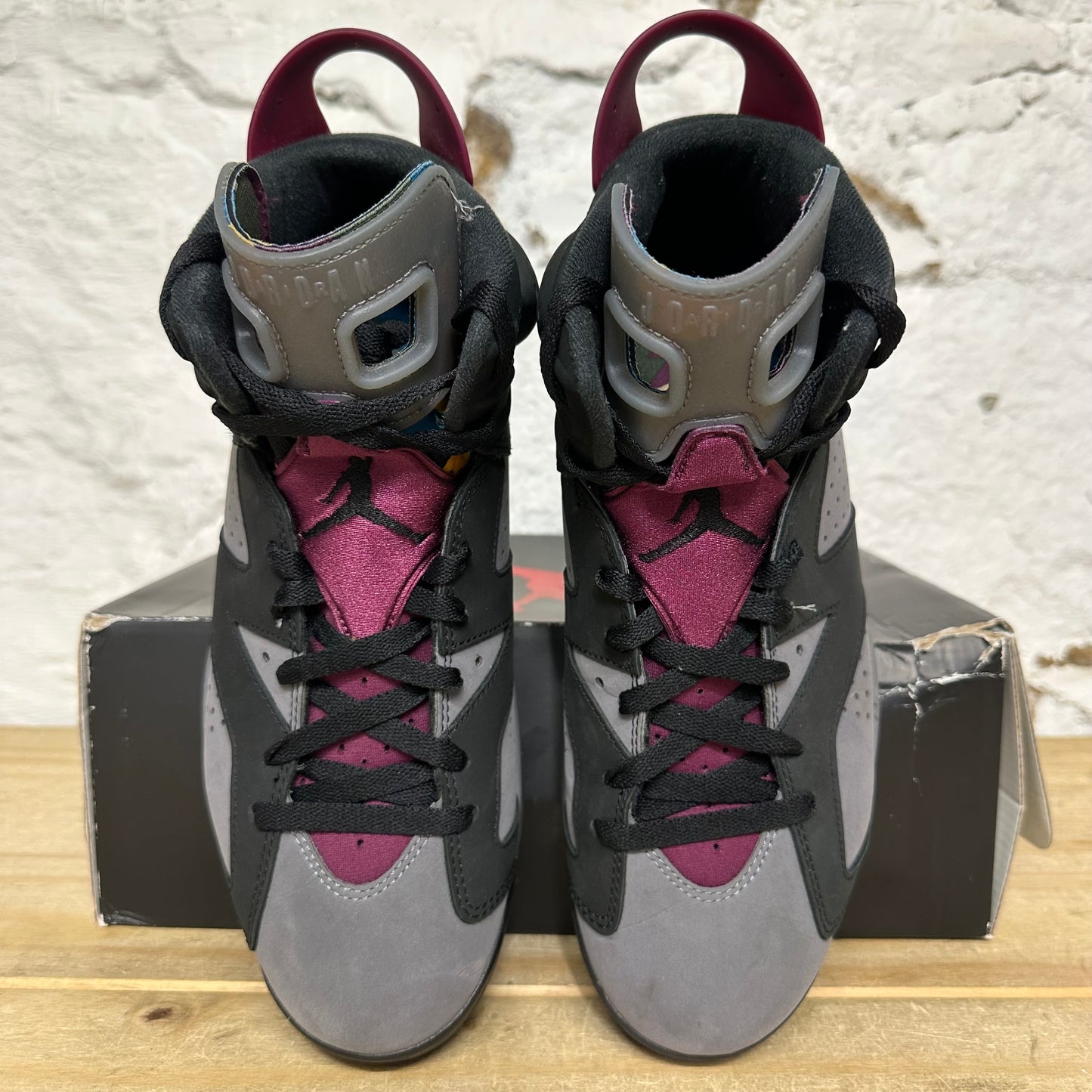 Air Jordan 6 Bordeaux Sz 10