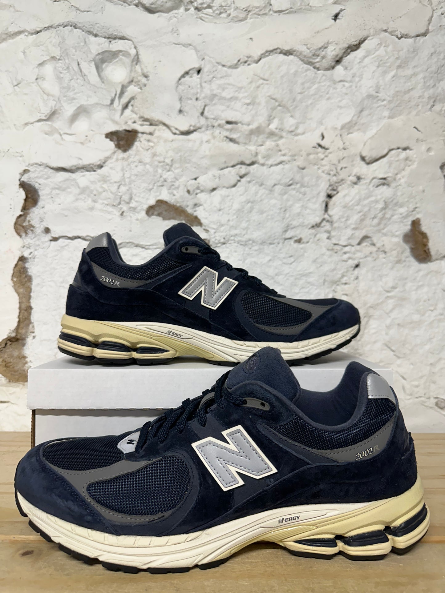 New Balance 2002R Eclipse Castlerock Sz 14