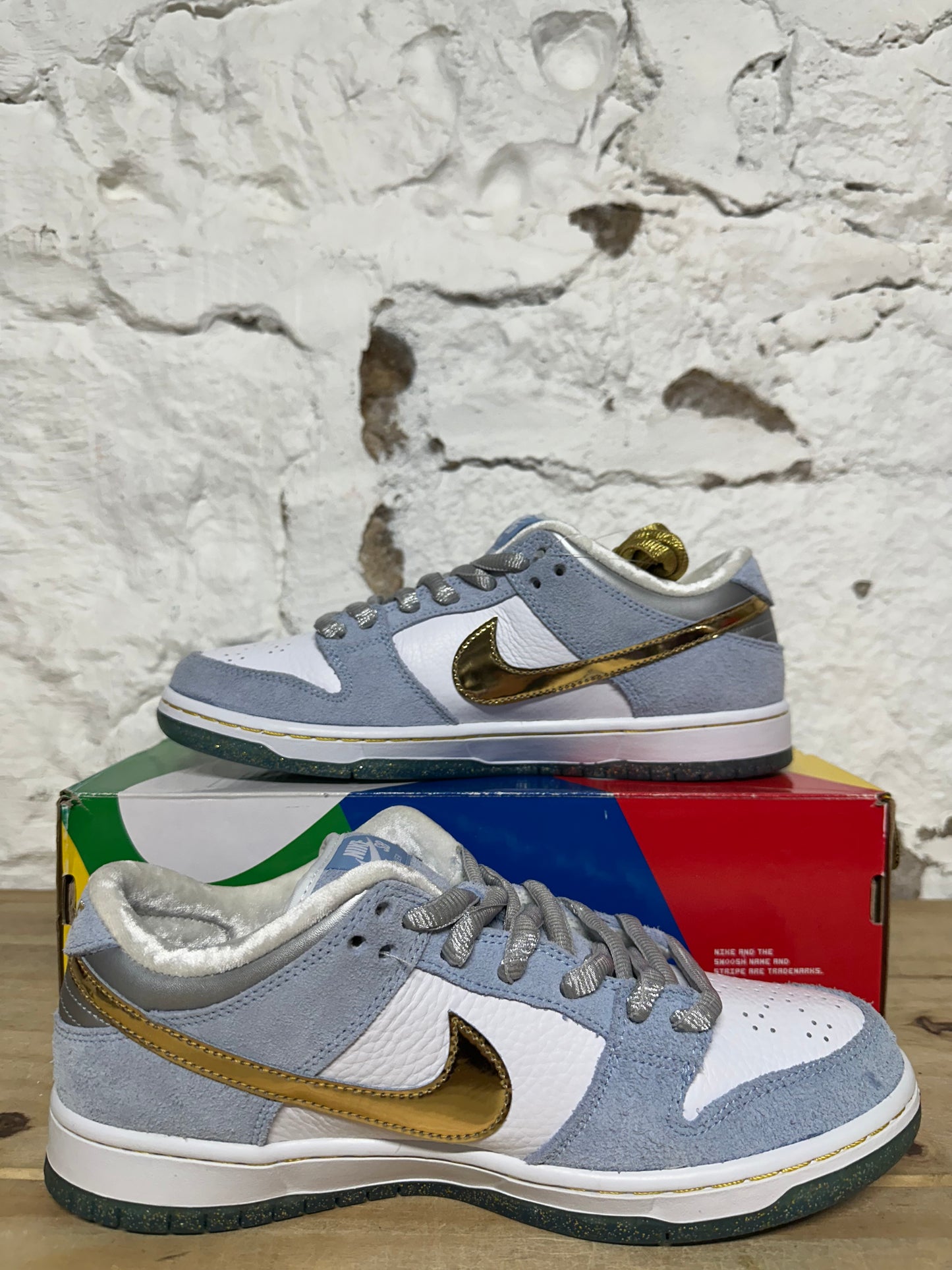 Nike SB Dunk Low Sean Cliver Holiday Special Sz 9.5 DS