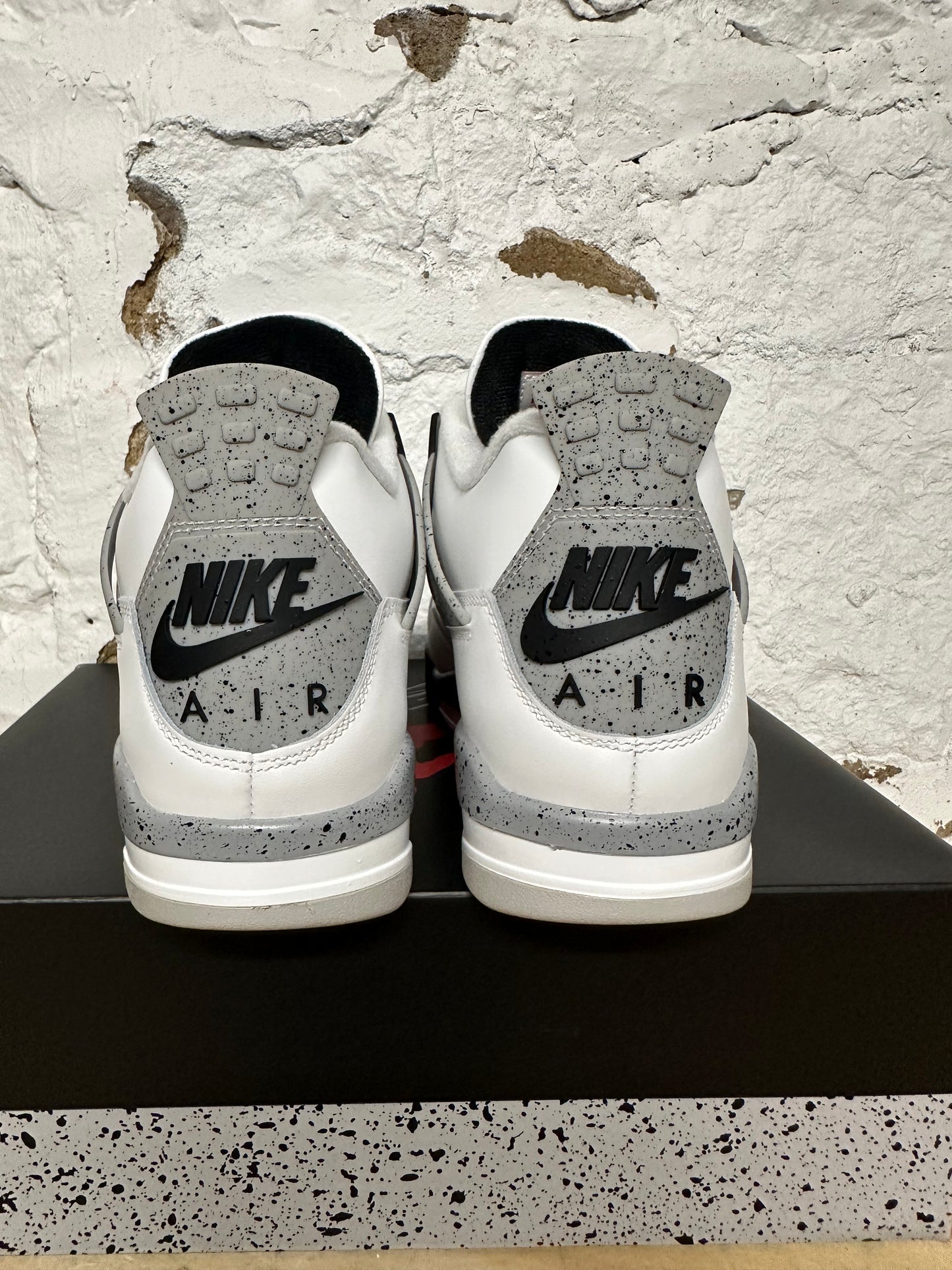 Air Jordan 4 White Cement Sz 9 DS