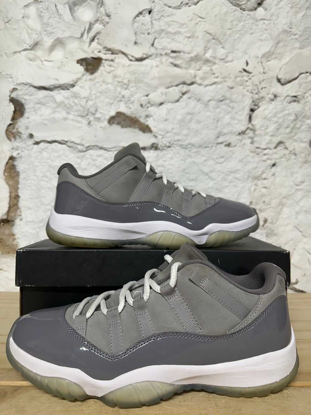 Air Jordan 11 Low Cool Grey Sz 8