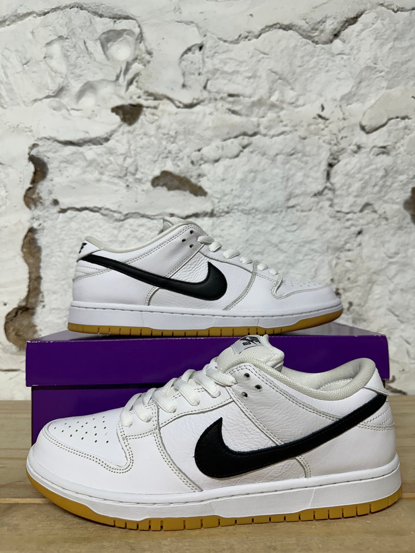 Nike SB Dunk Low White Gum Sz 9.5 DS
