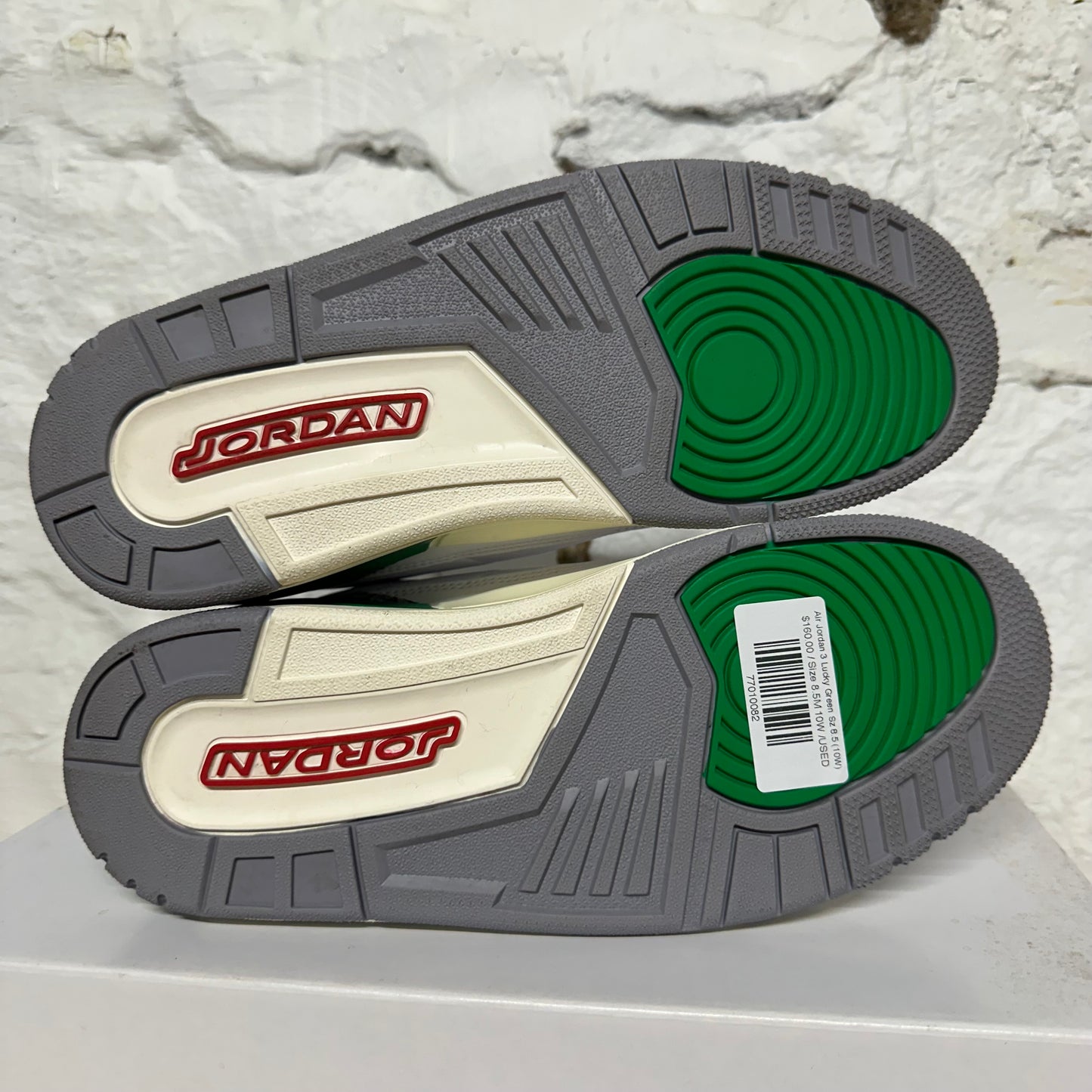 Air Jordan 3 Lucky Green Sz 8.5 (10W)