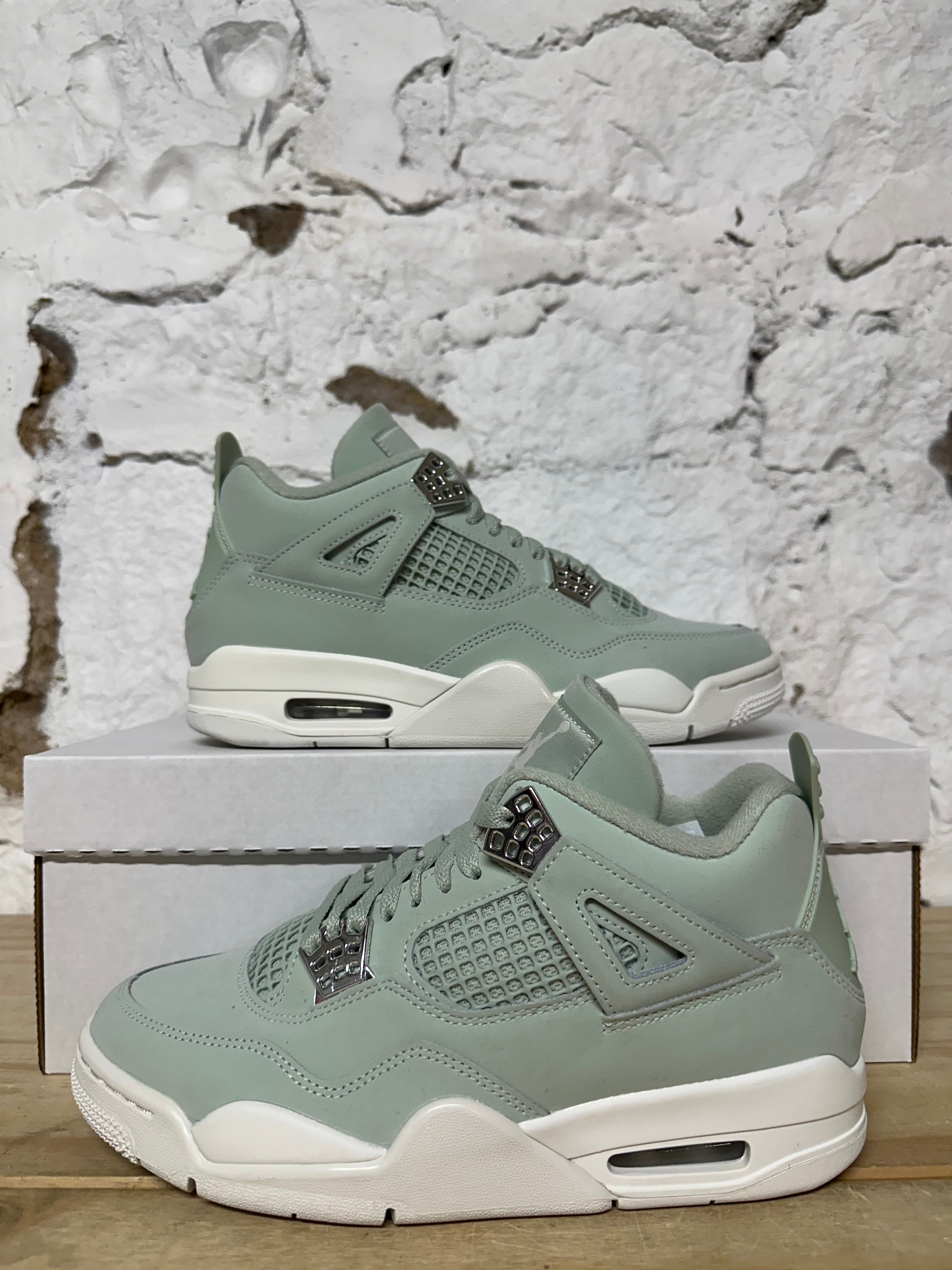 Air Jordan 4 Seafoam Sz 6.5 (8W)