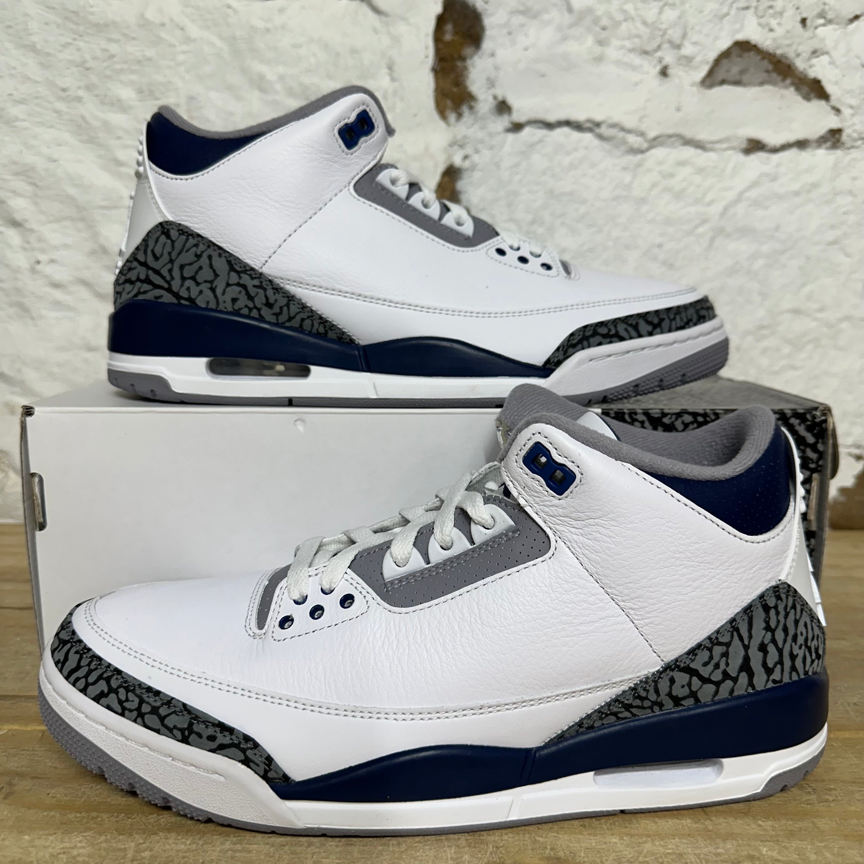 Air Jordan 3 Midnight Navy Sz 11 DS