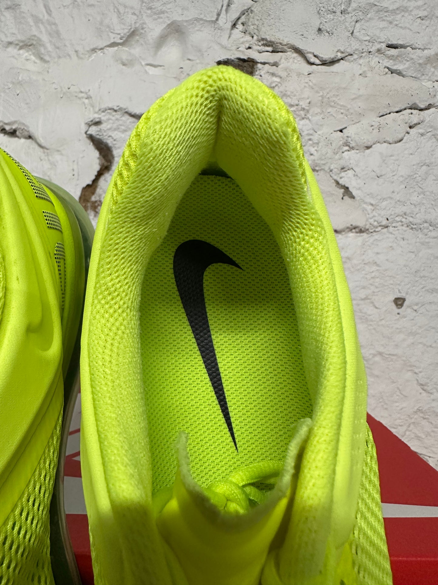 Nike Air Max 2013 Volt Foam Sz 10