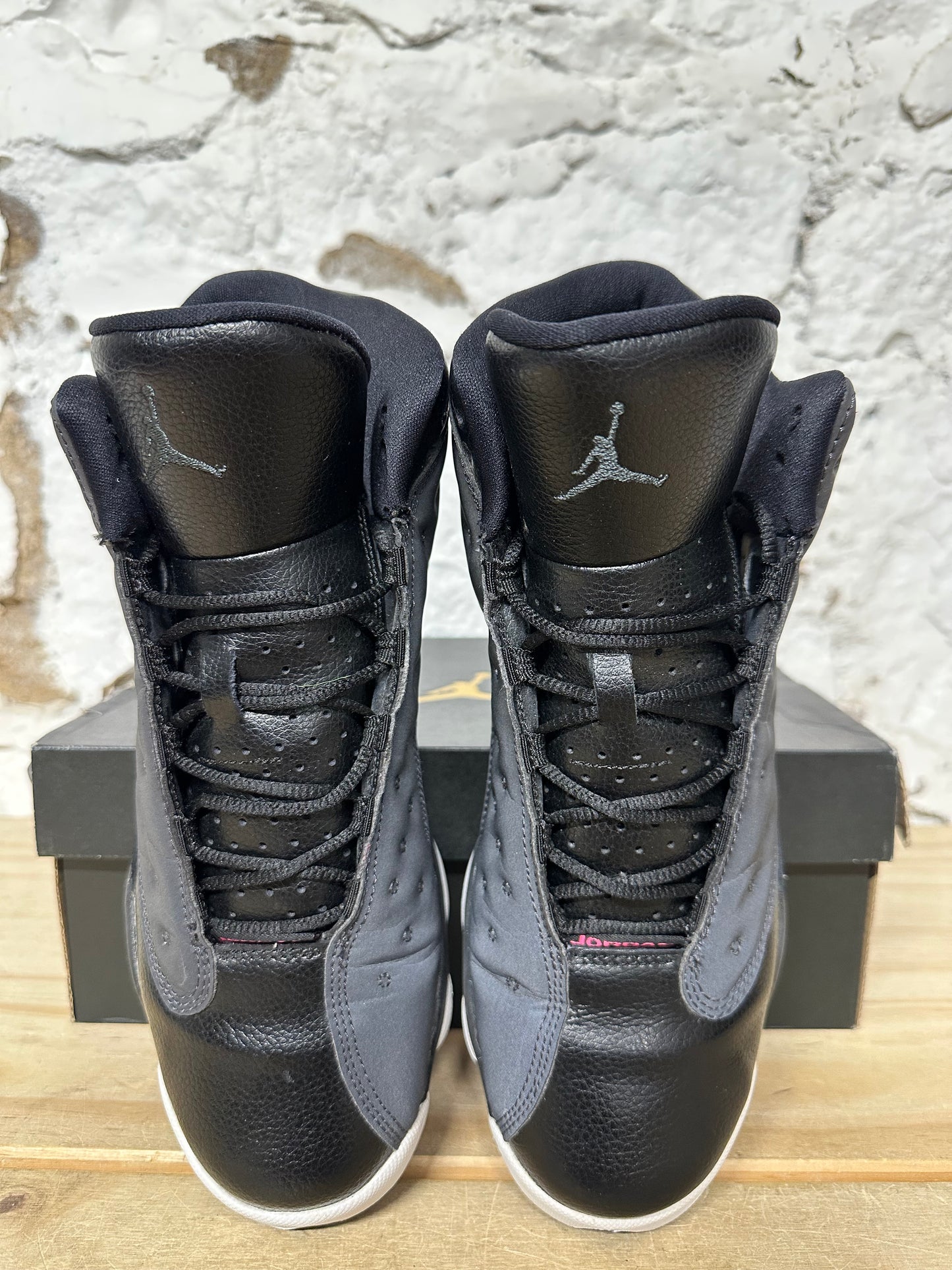 Air Jordan 13 Hyper Pink Sz 8.5Y