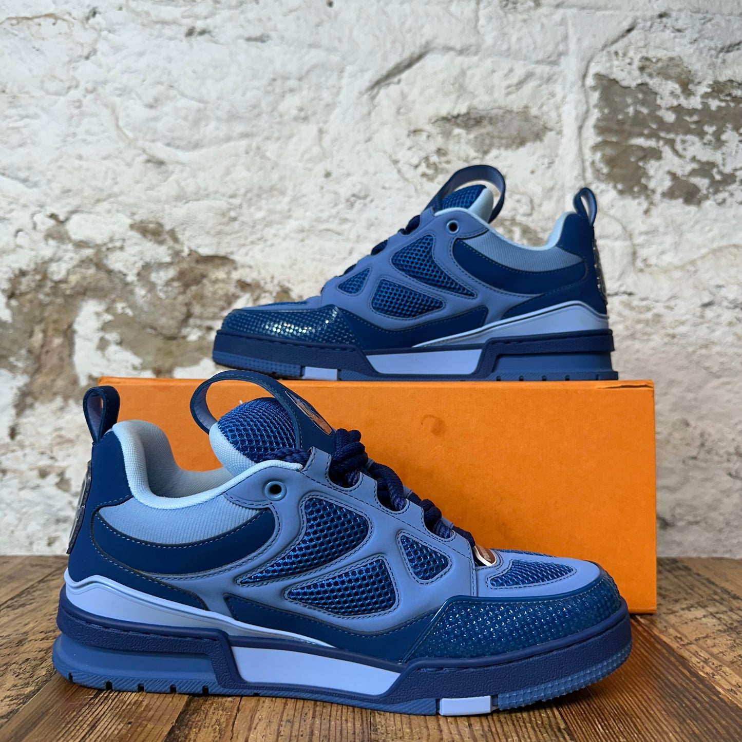 Louis Vuitton Blue Skate Sneaker Sz 8.5 (7LV)