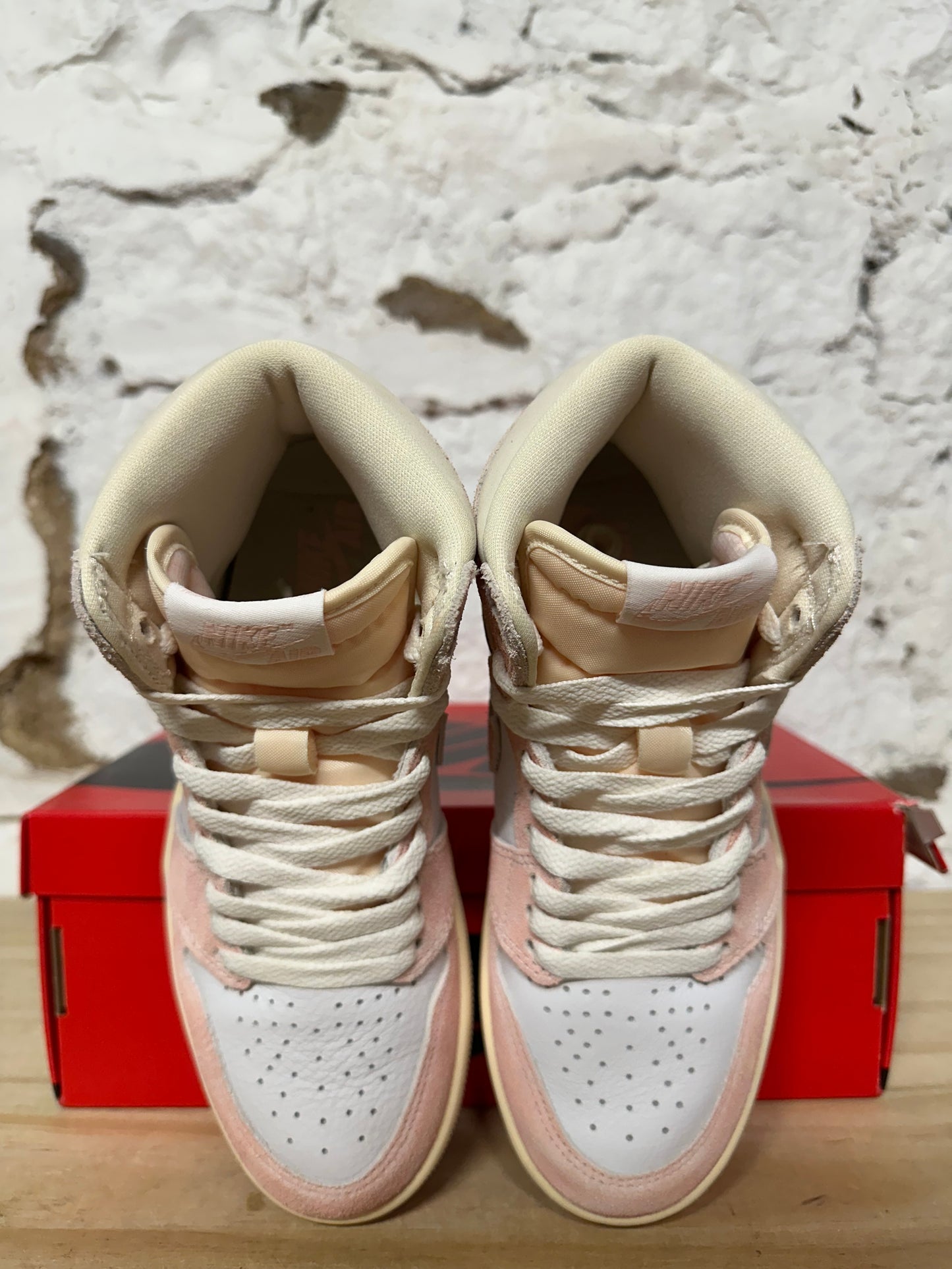 Air Jordan 1 High Washed Pink Sz 4.5 (6W)