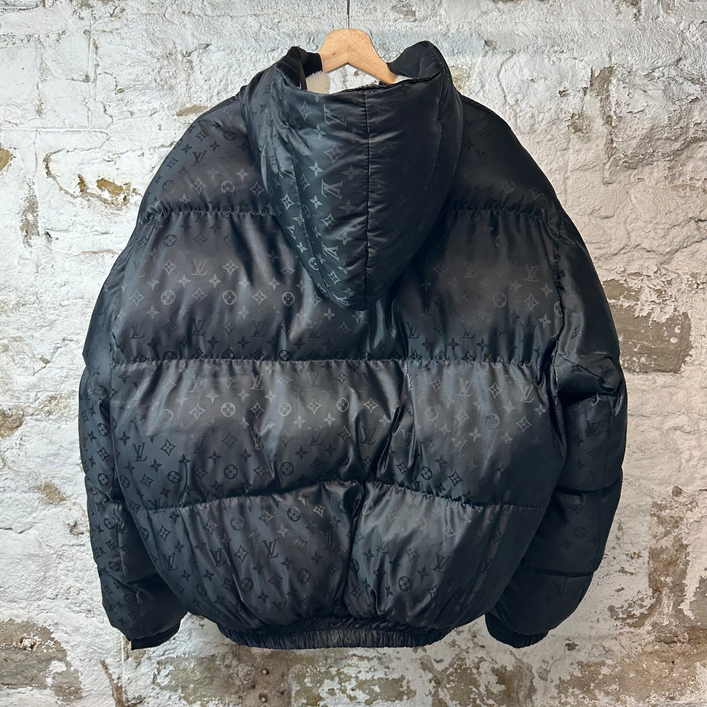 Louis Vuitton Monogram Down Jacket Black Sz L (50)