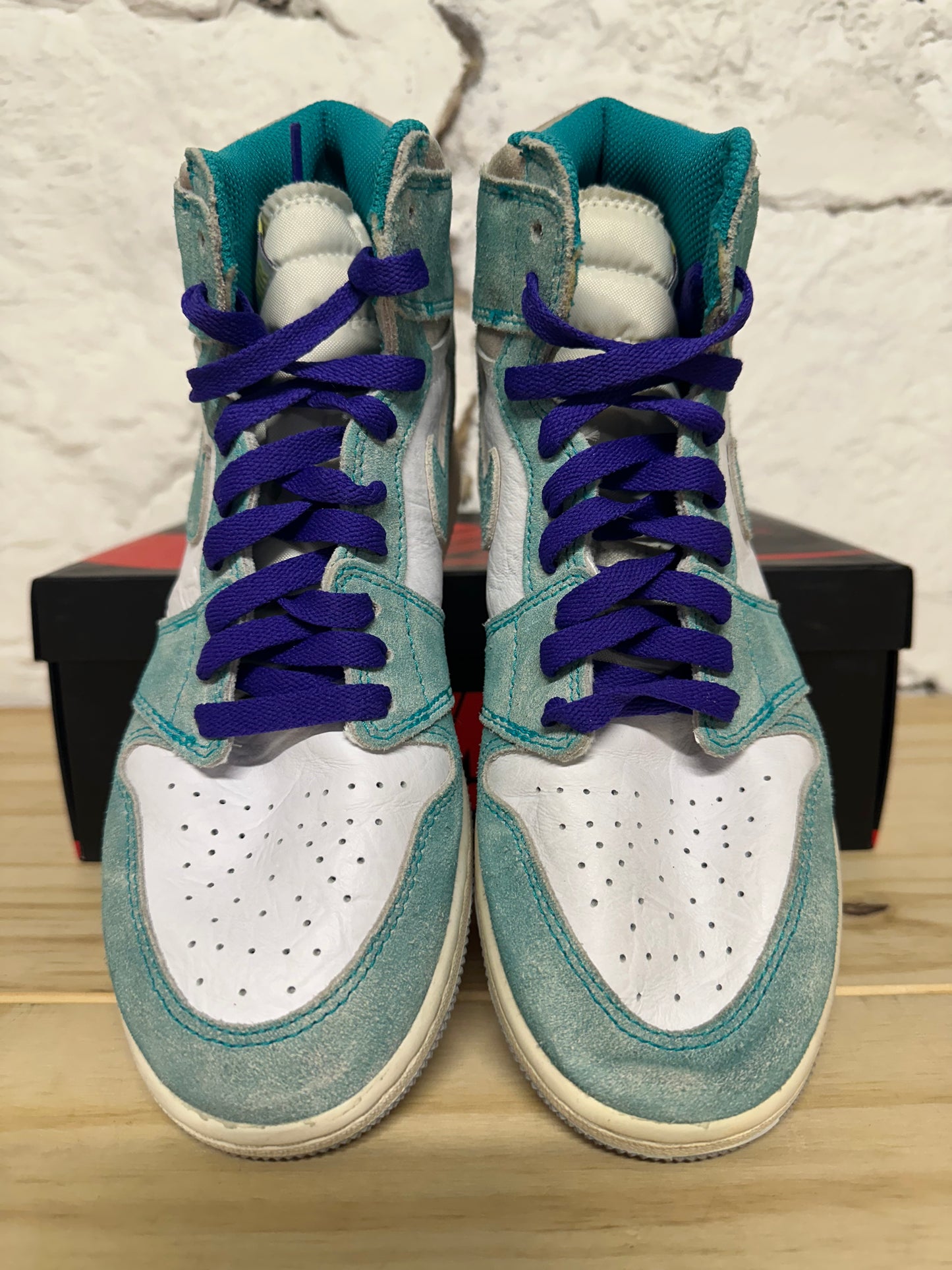 Air Jordan 1 High Turbo Green Sz 7Y