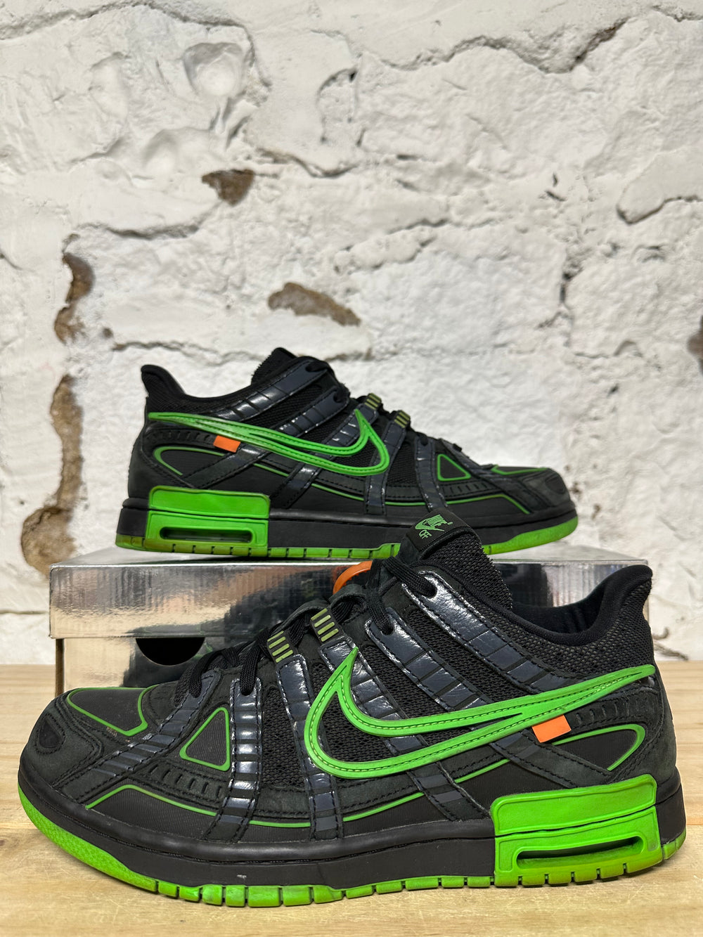 Nike Air Rubber Dunk Off-White Green Strike Sz 10.5