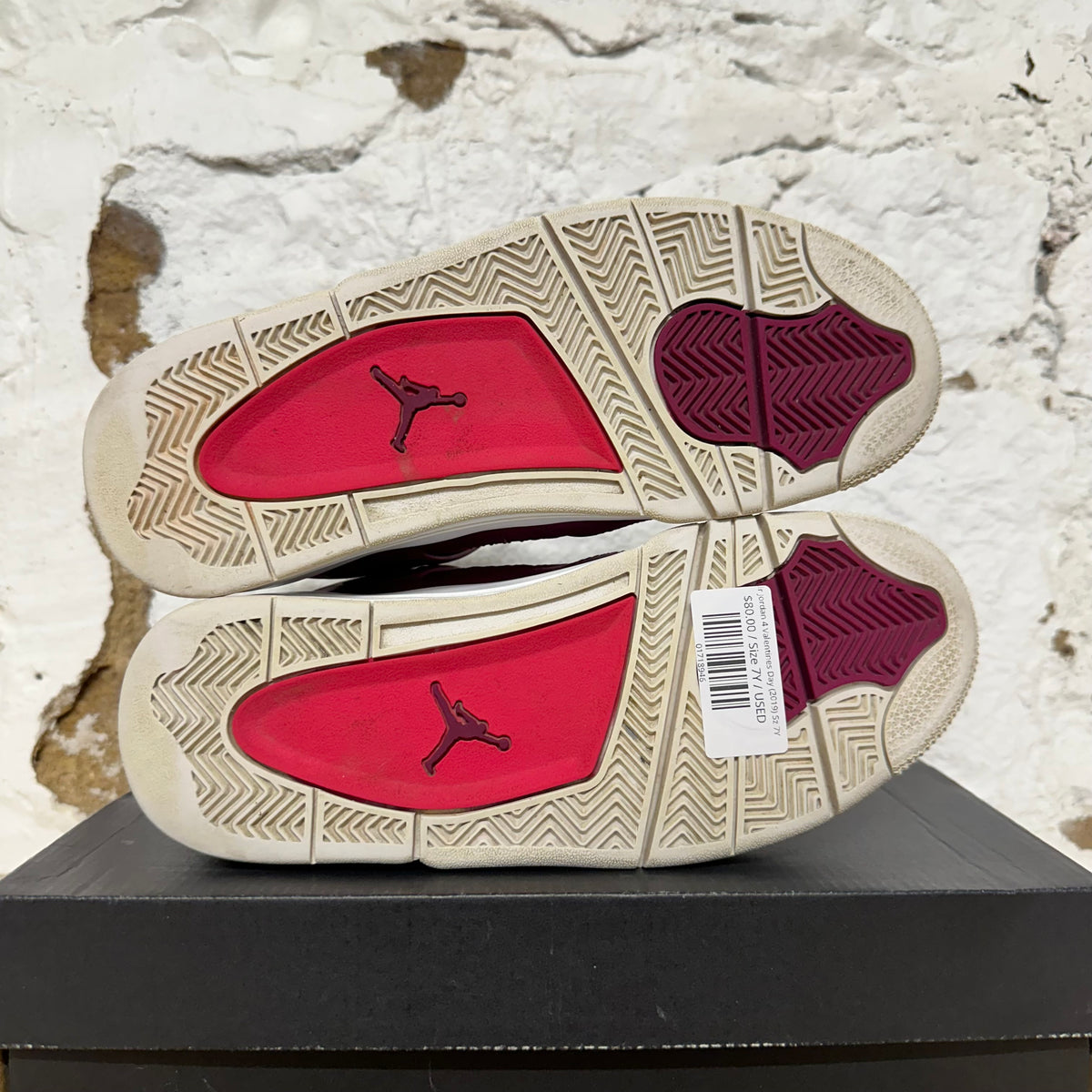 Air Jordan 4 Valentines Day (2019) Sz 7Y