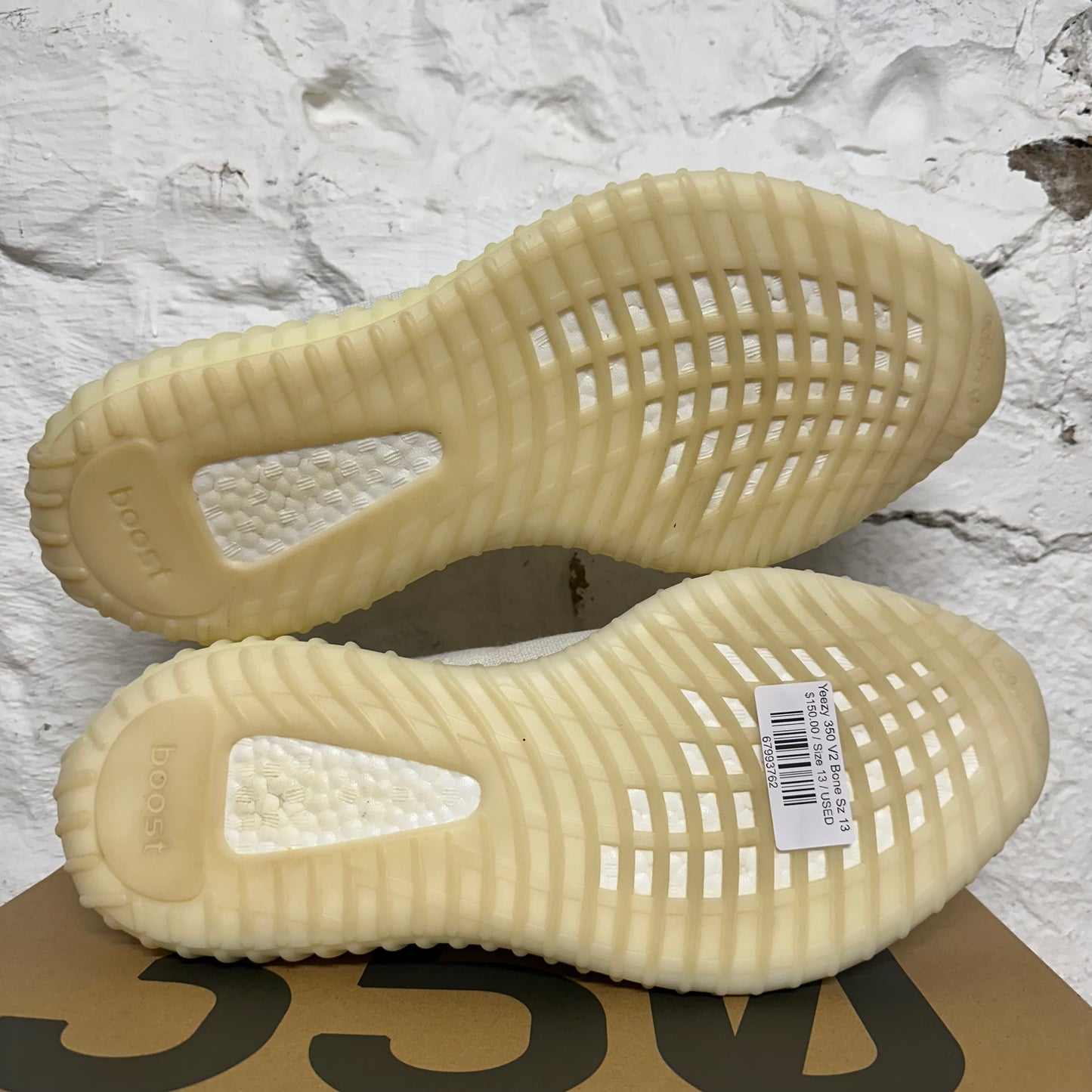 Yeezy 350 V2 Bone Sz 13