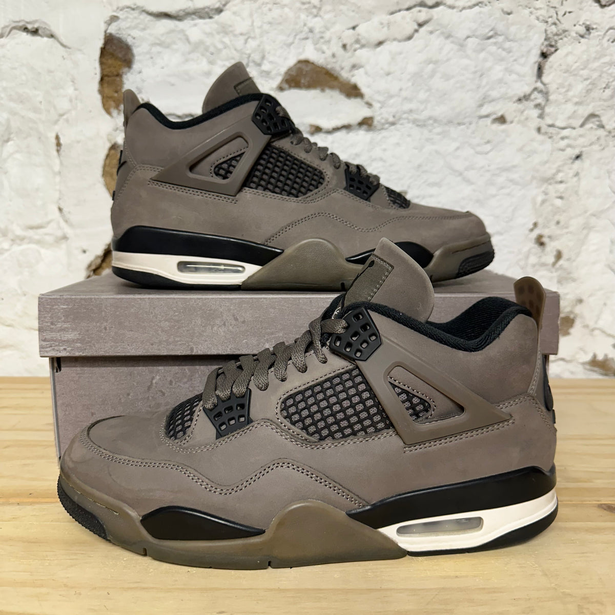 Air Jordan 4 Cave Stone Sz 10.5