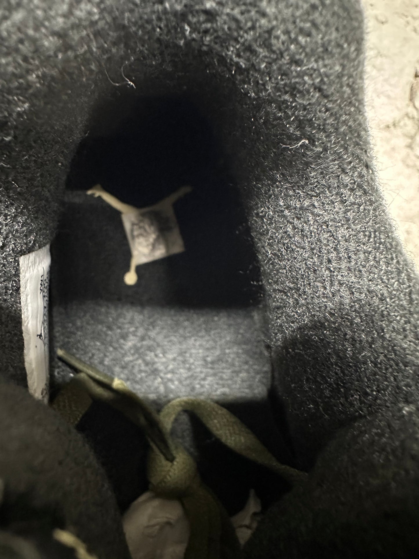 Air Jordan 4 Craft Olive Sz 10