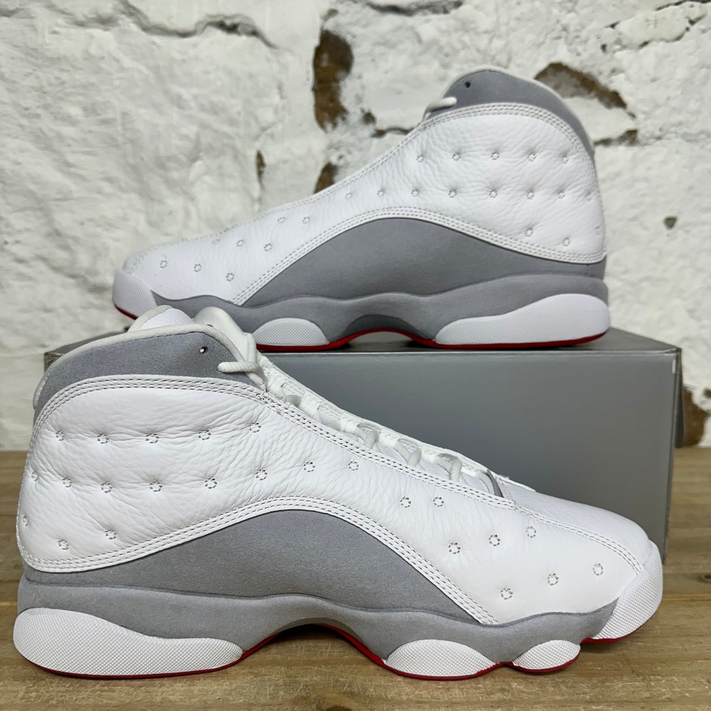 Air Jordan 13 Wolf Grey Sz 10.5 DS