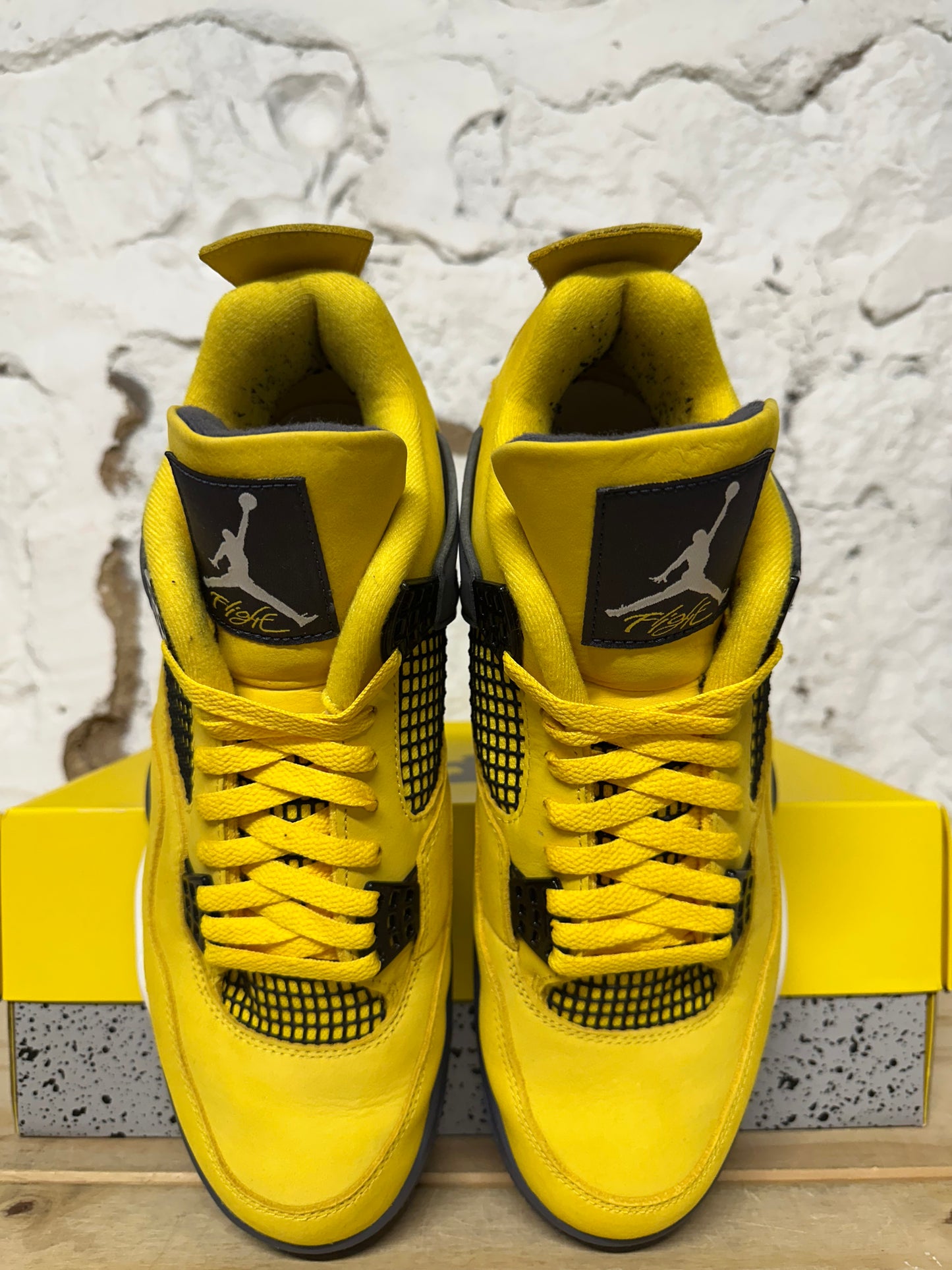 Air Jordan 4 Lightning Sz 11.5