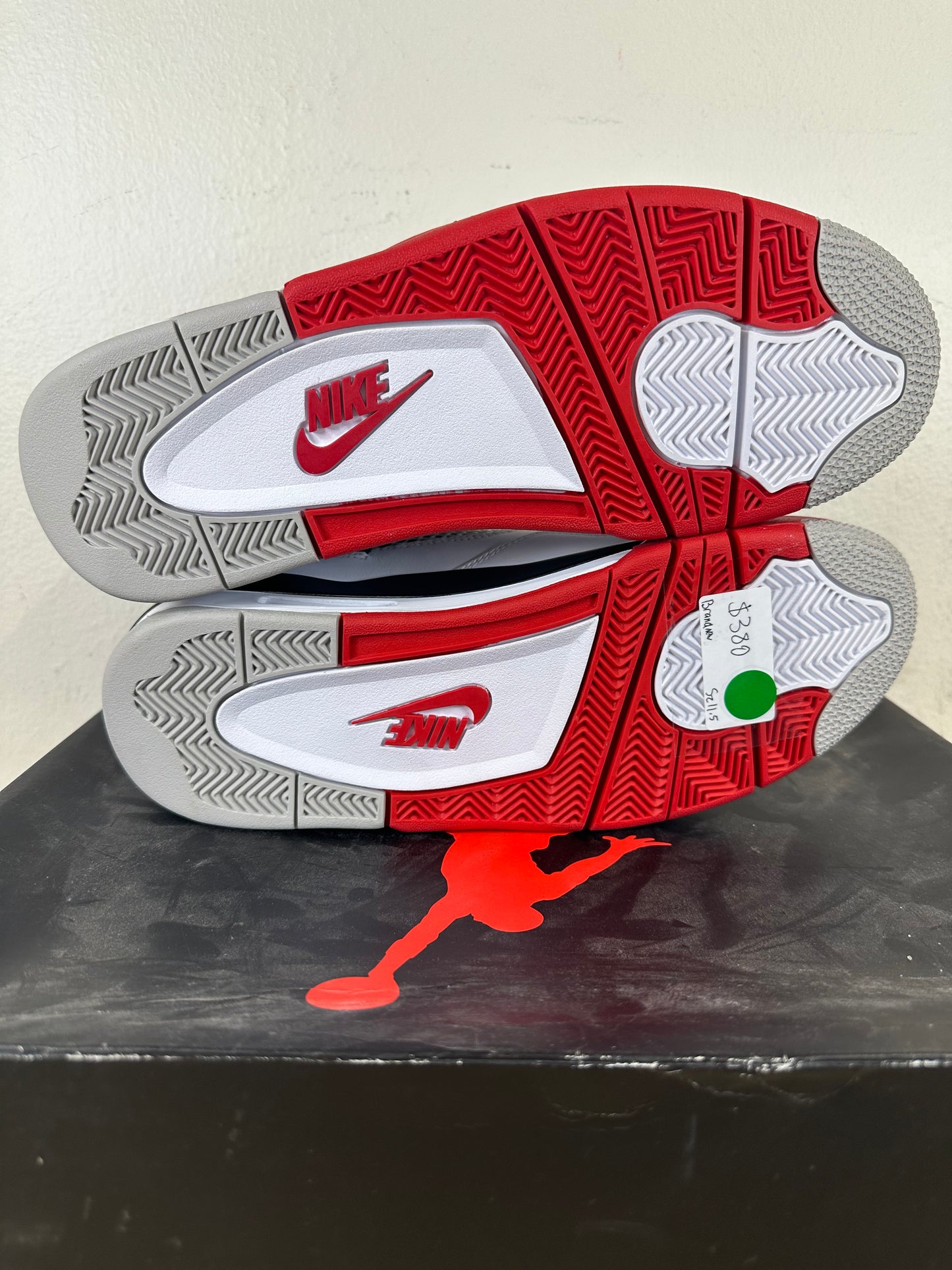Air Jordan 4 Fire Red (2020) Sz 11.5 DS
