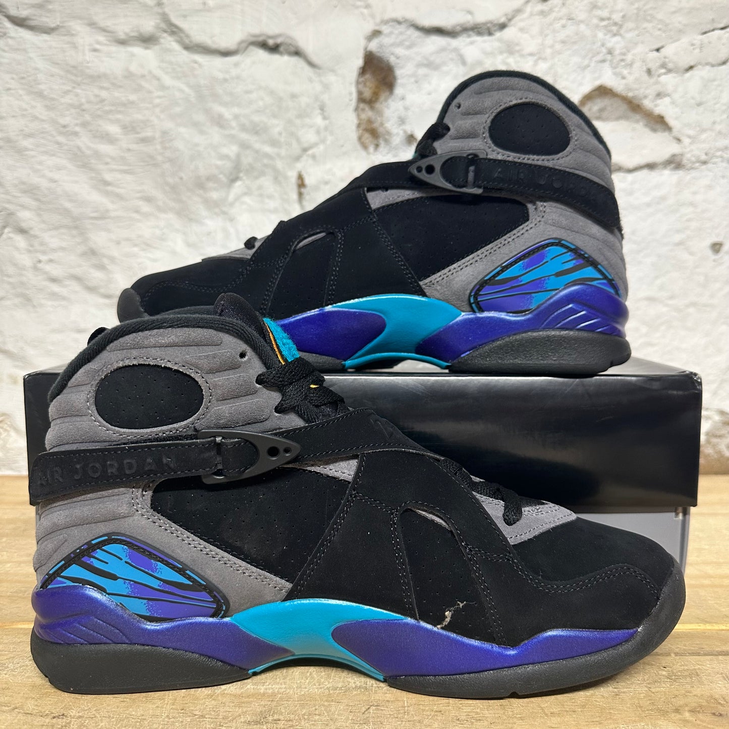 Air Jordan 8 Aqua (2025) Sz 9.5 DS