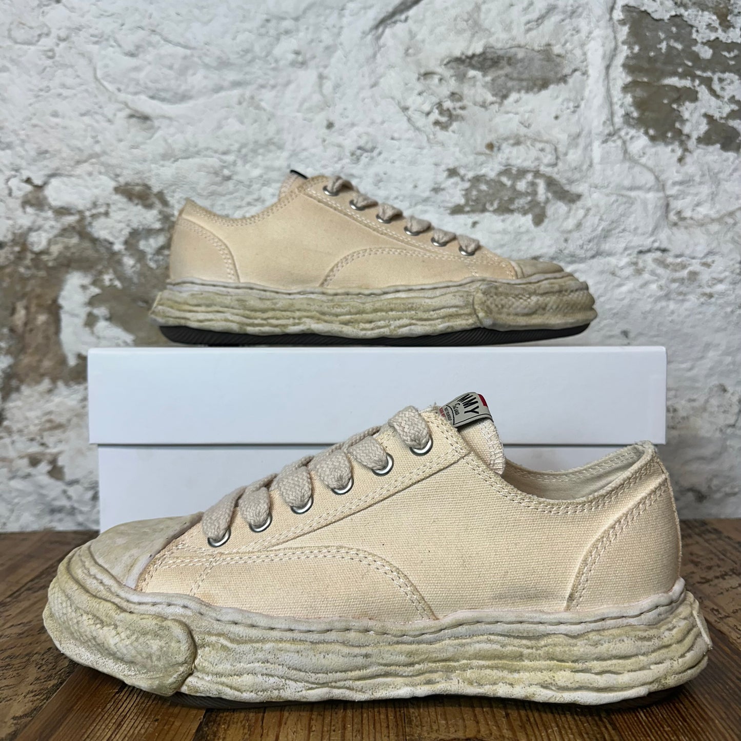Maison Mihara Peterson 23 Cream Sneaker Sz 10 (43)