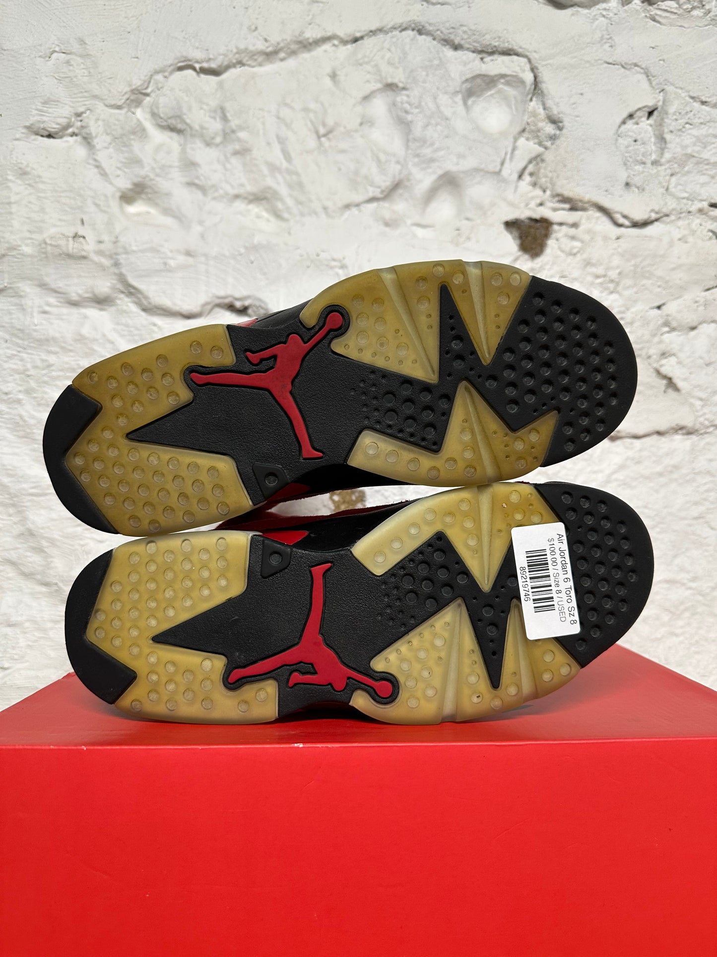 Air Jordan 6 Toro Sz 8