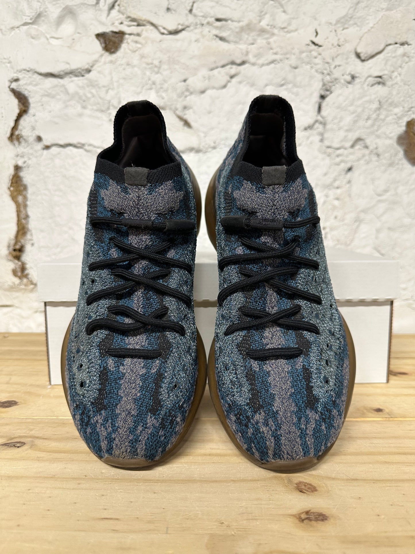 Yeezy 380 Covellite Sz 9