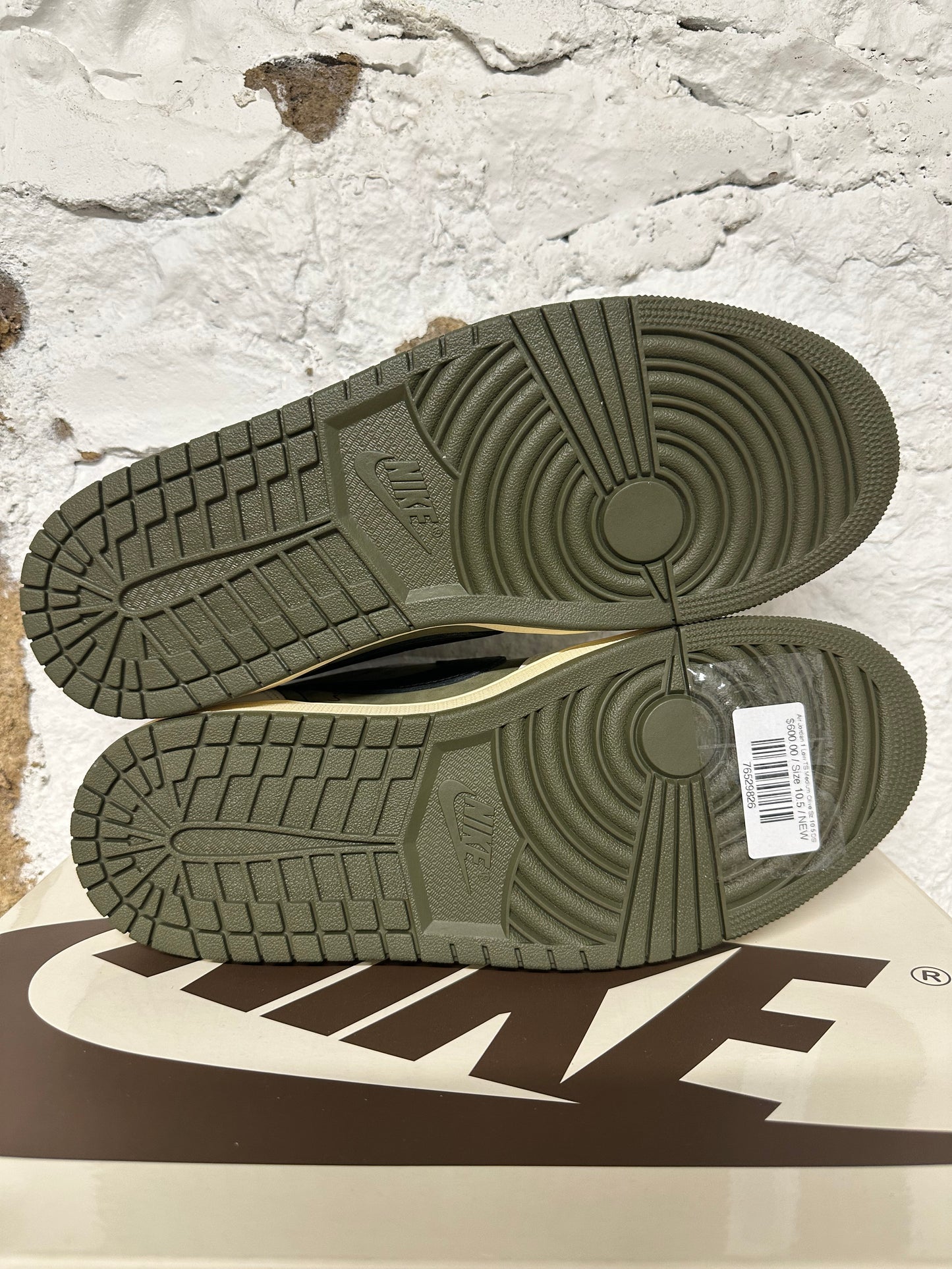 Air Jordan 1 Low Travis Scott Medium Olive Sz 10.5 DS