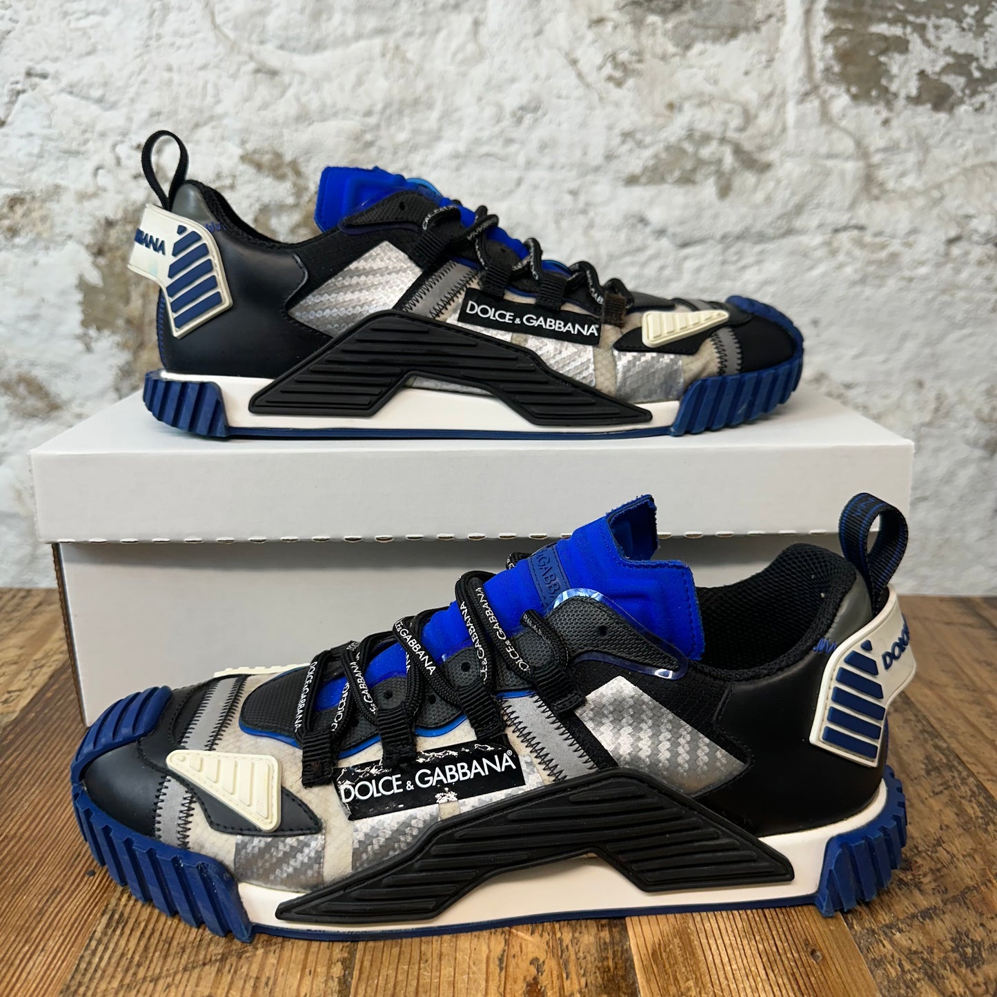 Dolce Gabbana NS1 Black White Blue Sz 10 (43) No Box