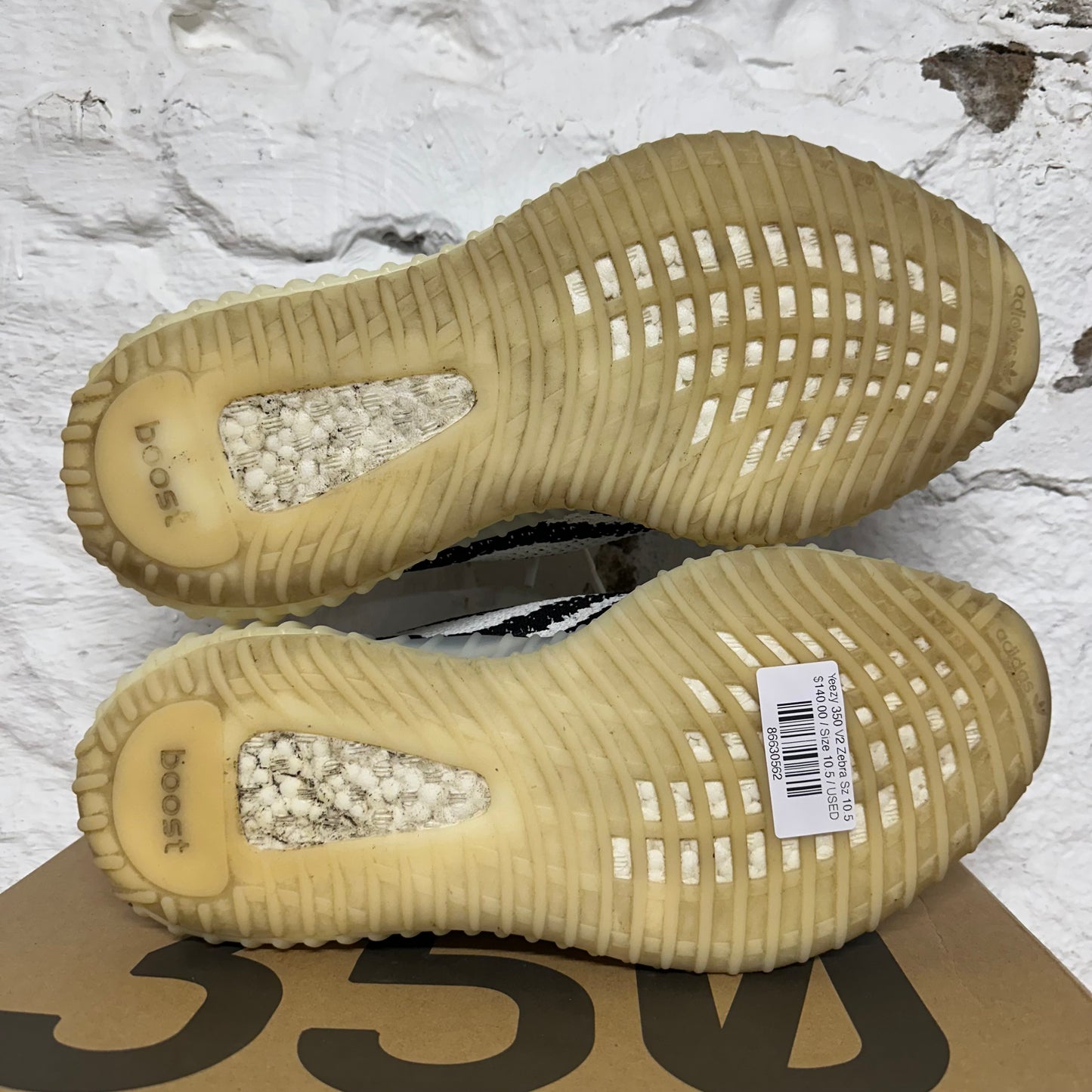 Yeezy 350 V2 Zebra Sz 10.5