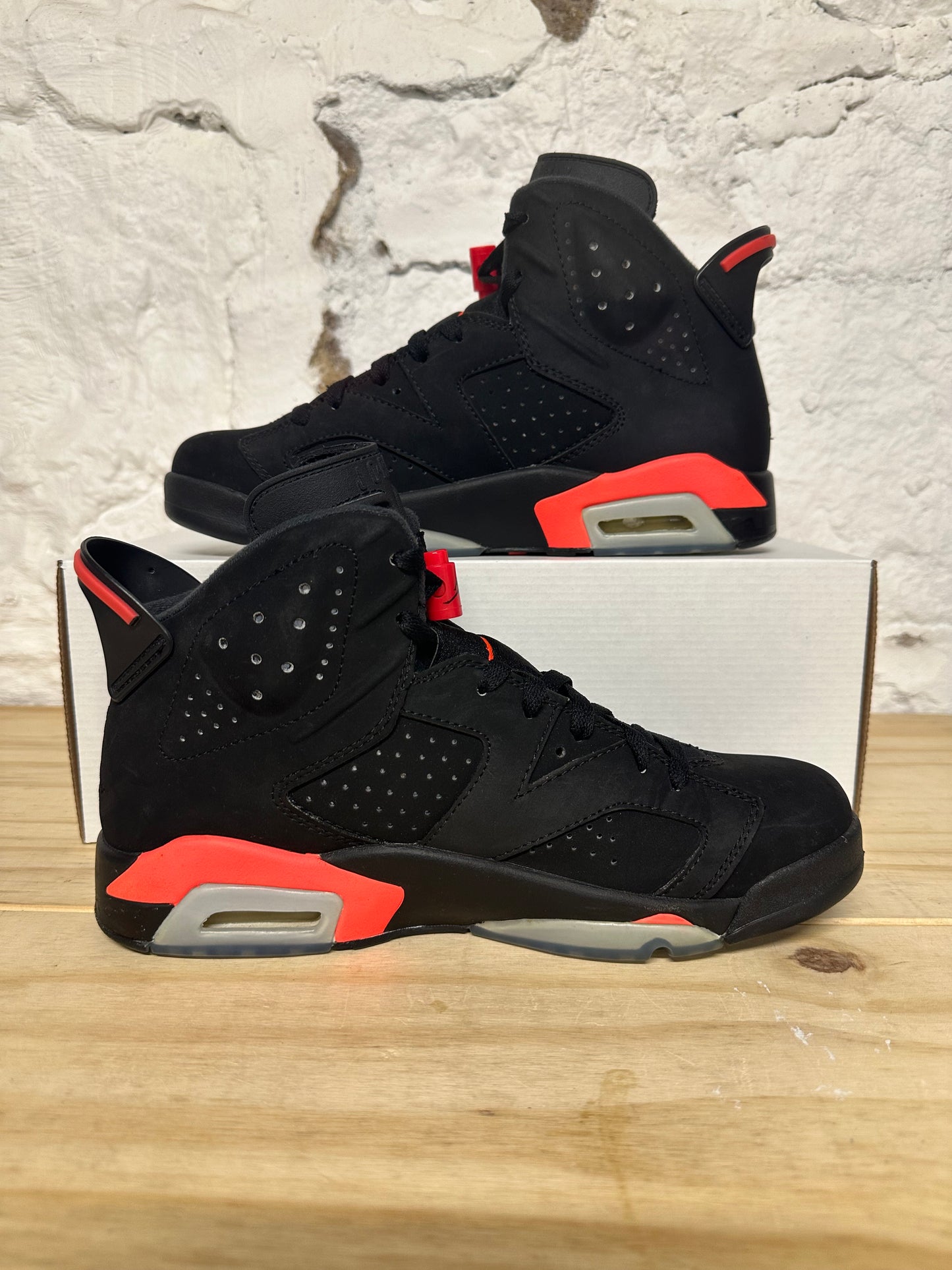 Air Jordan 6 Infrared Black (2014) Sz 8